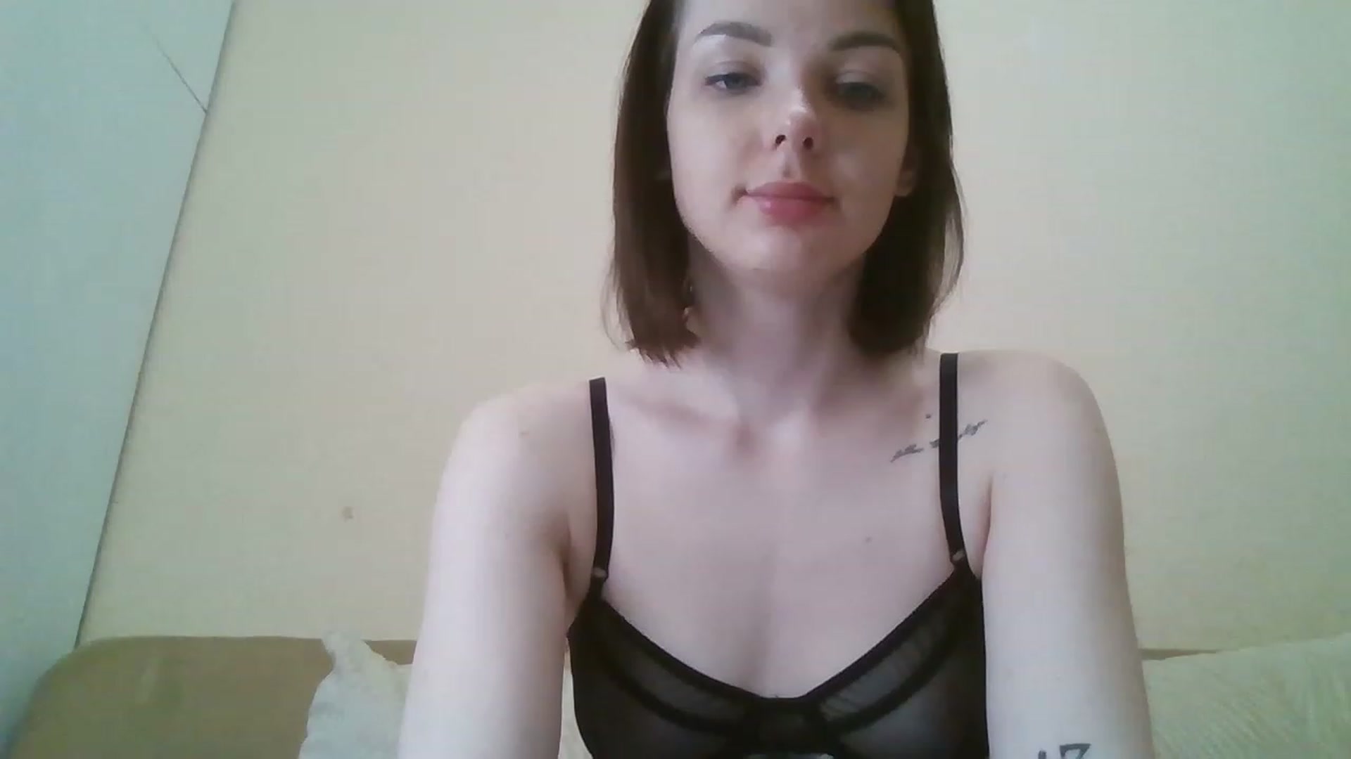 Gallery image thumbnail from RoxieSinner's myfreecams stream on, 03/26/2023, 10:05 image 8 of 20