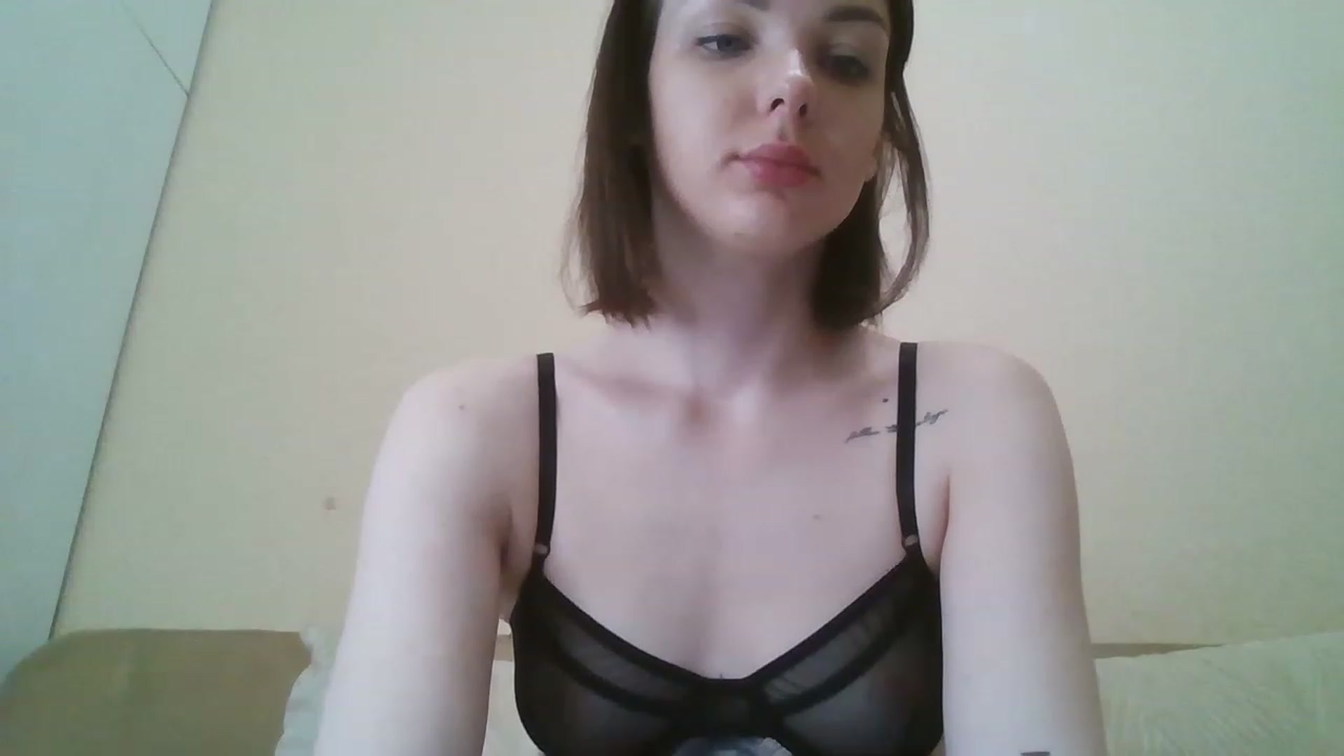 Gallery image thumbnail from RoxieSinner's myfreecams stream on, 03/26/2023, 10:05 image 13 of 20