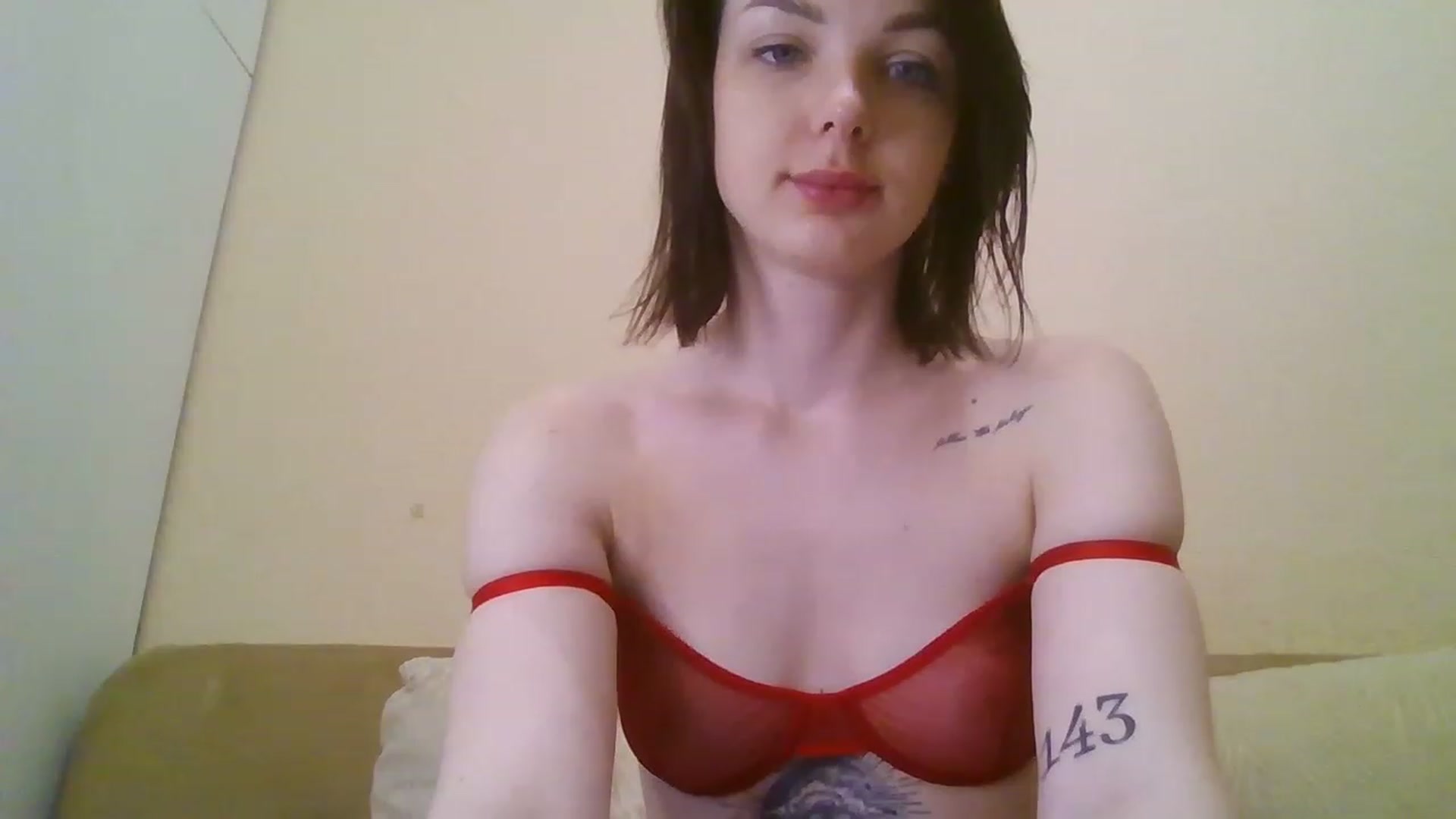 Gallery image thumbnail from RoxieSinner's myfreecams stream on, 03/28/2023, 09:43 image 19 of 20