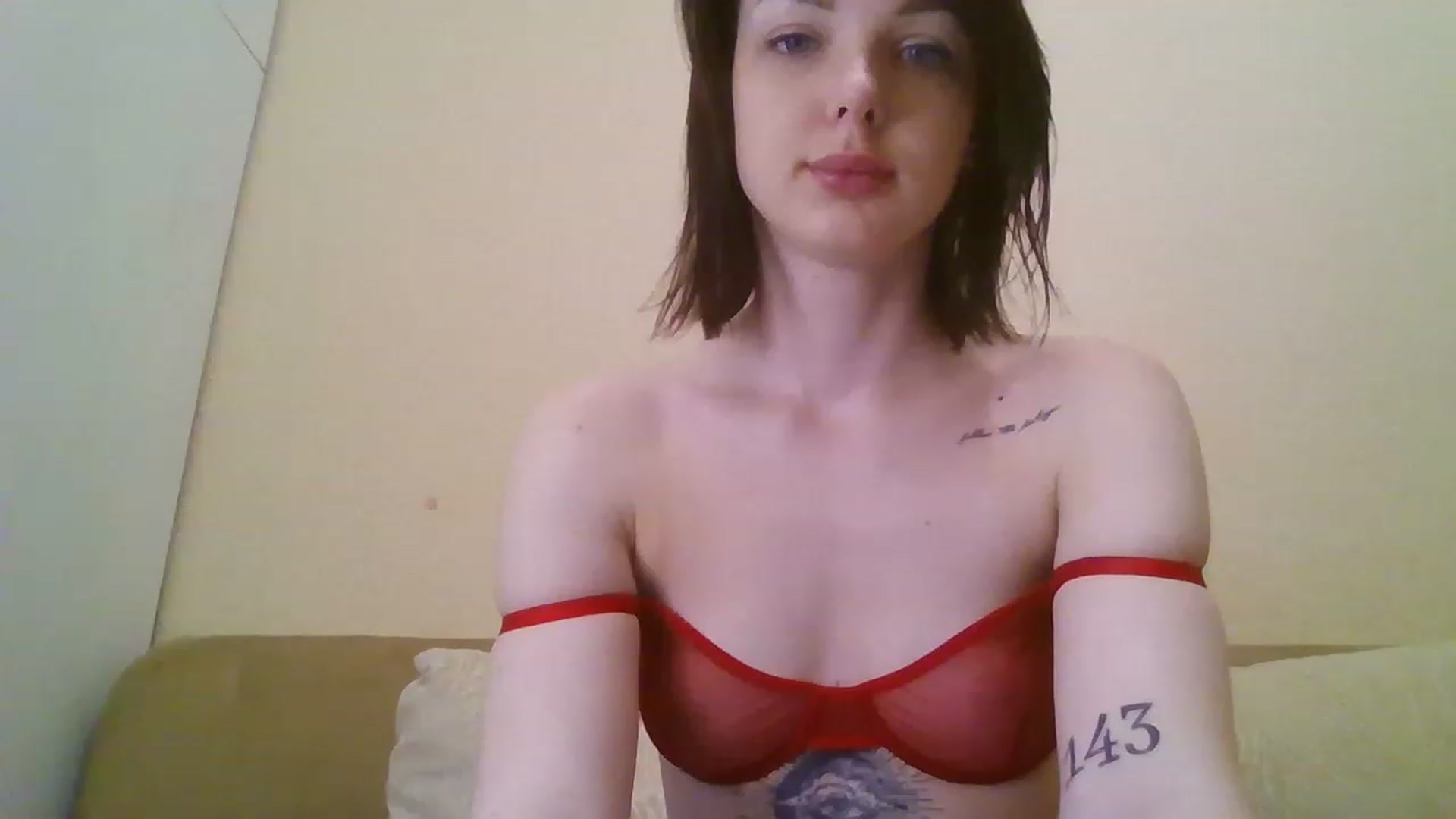 Gallery image thumbnail from RoxieSinner's myfreecams stream on, 03/28/2023, 09:43 image 18 of 20
