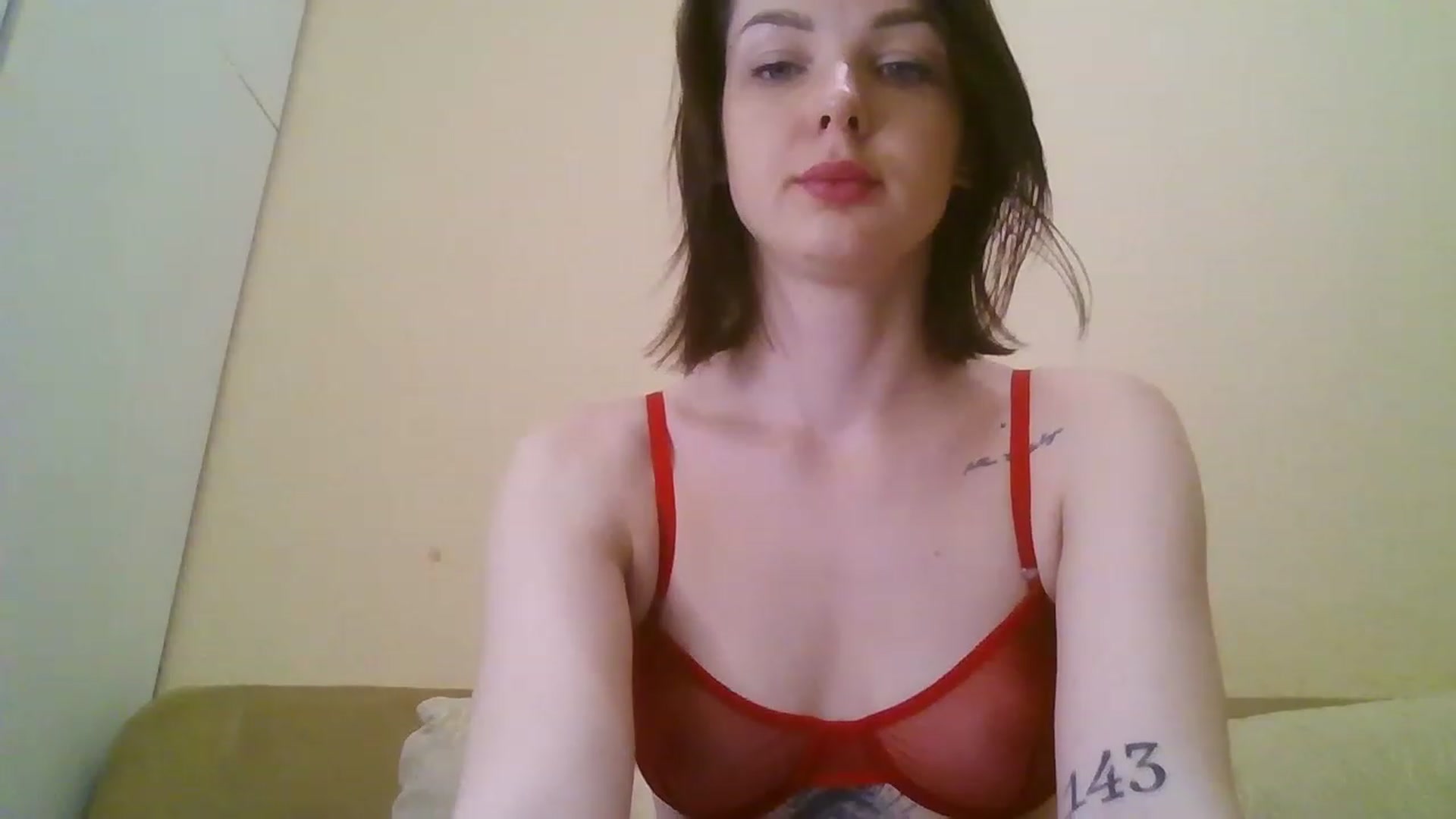 Gallery image thumbnail from RoxieSinner's myfreecams stream on, 03/28/2023, 11:27 image 2 of 20