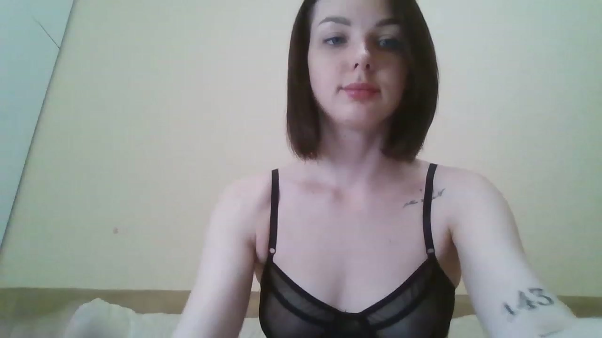 Gallery image thumbnail from RoxieSinner's myfreecams stream on, 04/04/2023, 13:30 image 3 of 20