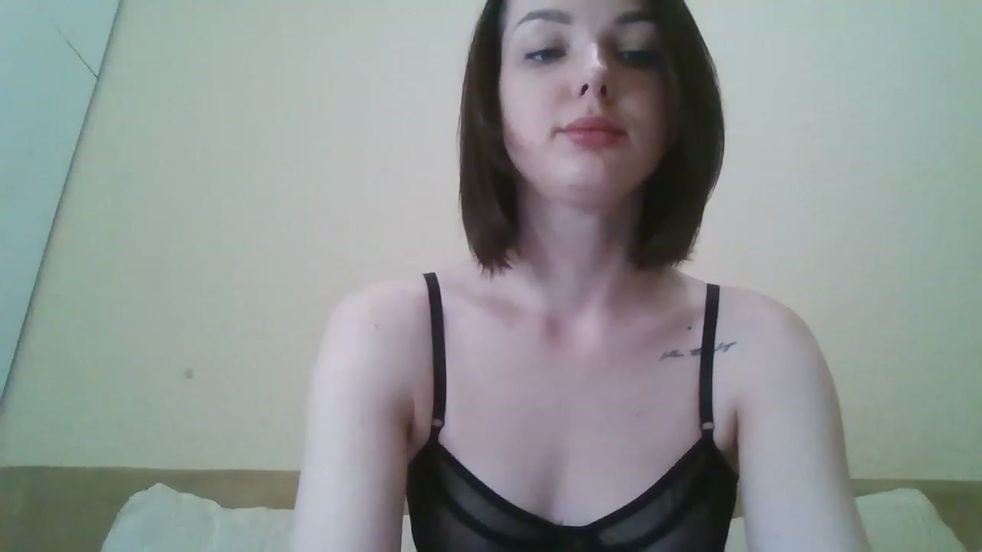 Gallery image thumbnail from RoxieSinner's myfreecams stream on, 04/04/2023, 13:30 image 10 of 20
