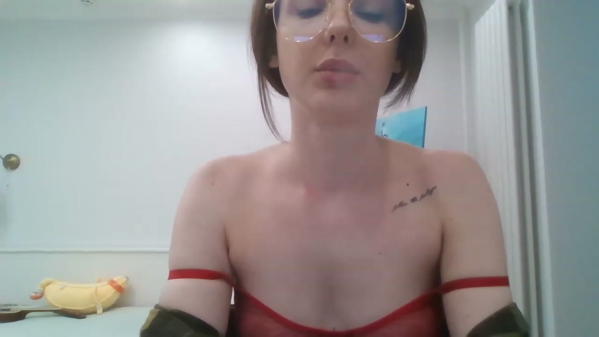 Gallery image thumbnail from RoxieSinner's myfreecams stream on, 04/15/2023, 14:56 image 11 of 20