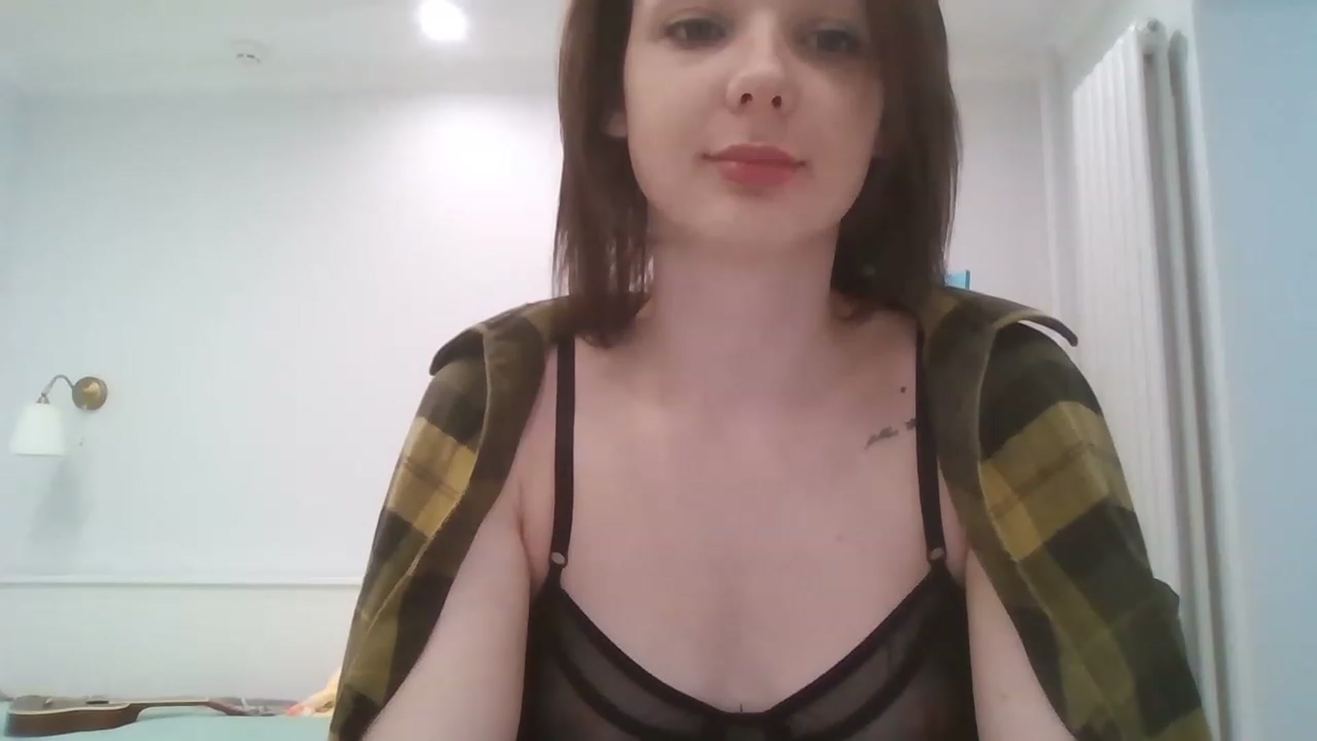 Gallery image thumbnail from RoxieSinner's myfreecams stream on, 04/16/2023, 09:18 image 13 of 20
