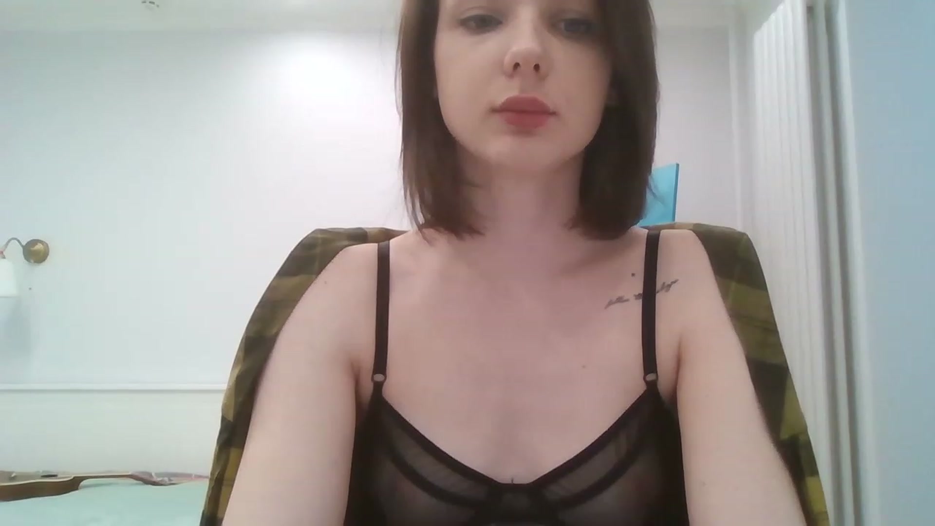 Gallery image thumbnail from RoxieSinner's myfreecams stream on, 04/16/2023, 11:56 image 15 of 20