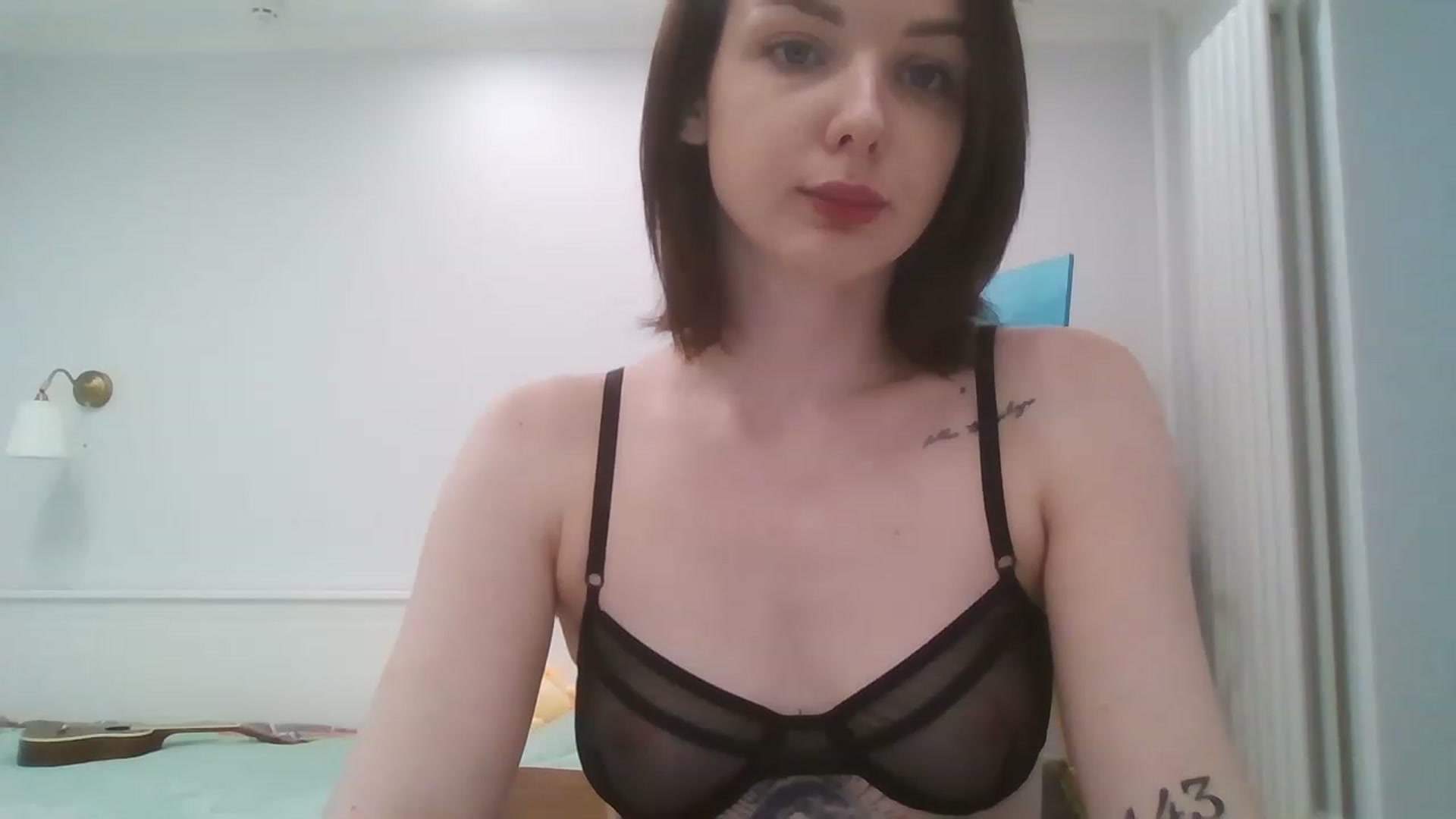 Gallery image thumbnail from RoxieSinner's myfreecams stream on, 04/16/2023, 13:33 image 5 of 20