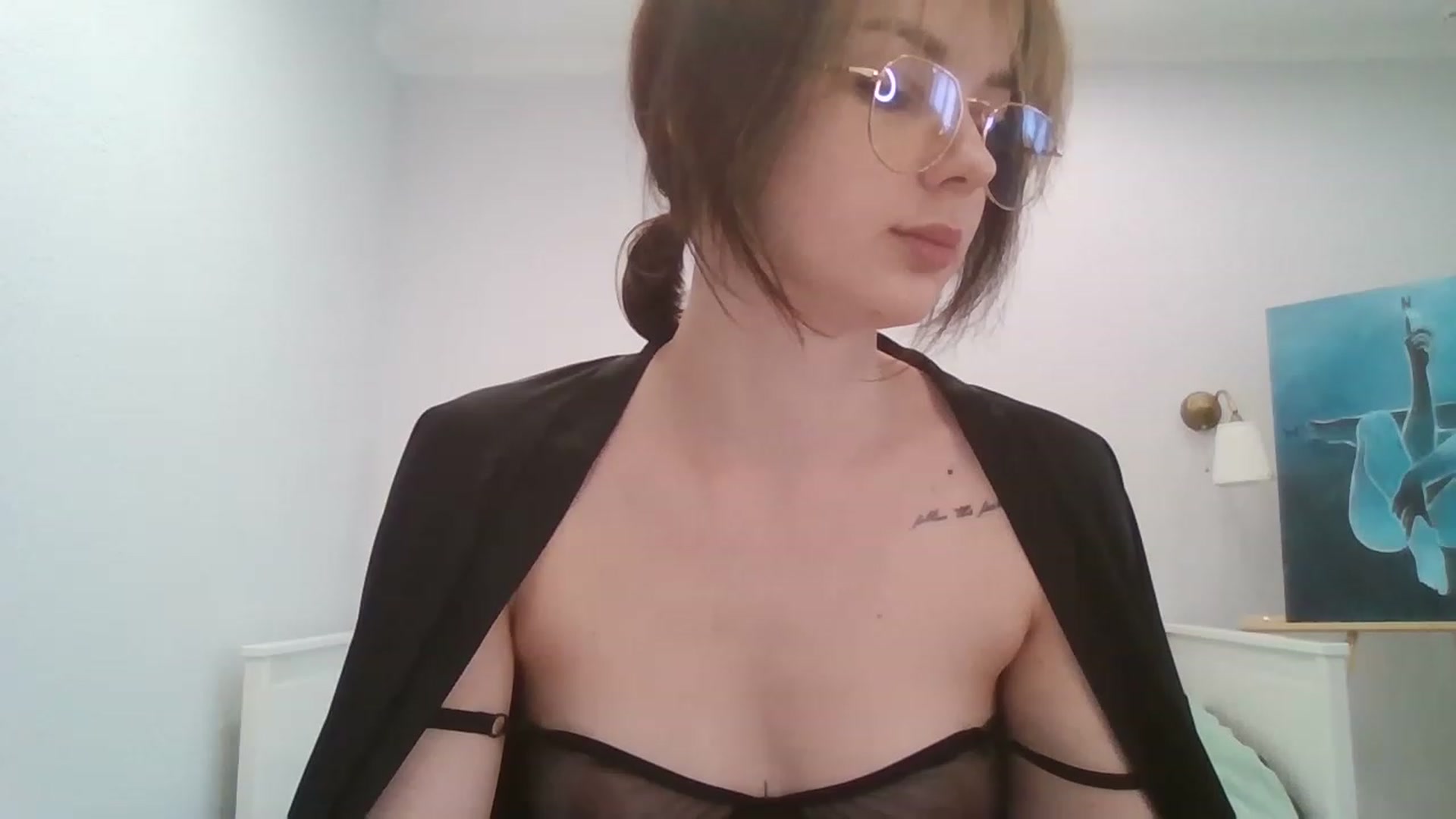Gallery image thumbnail from RoxieSinner's myfreecams stream on, 04/23/2023, 13:40 image 10 of 20