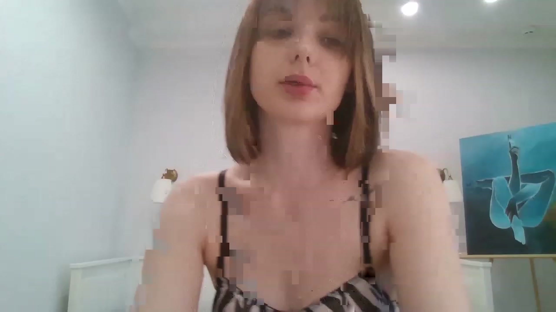 Gallery image thumbnail from RoxieSinner's myfreecams stream on, 05/02/2023, 12:59 image 17 of 20