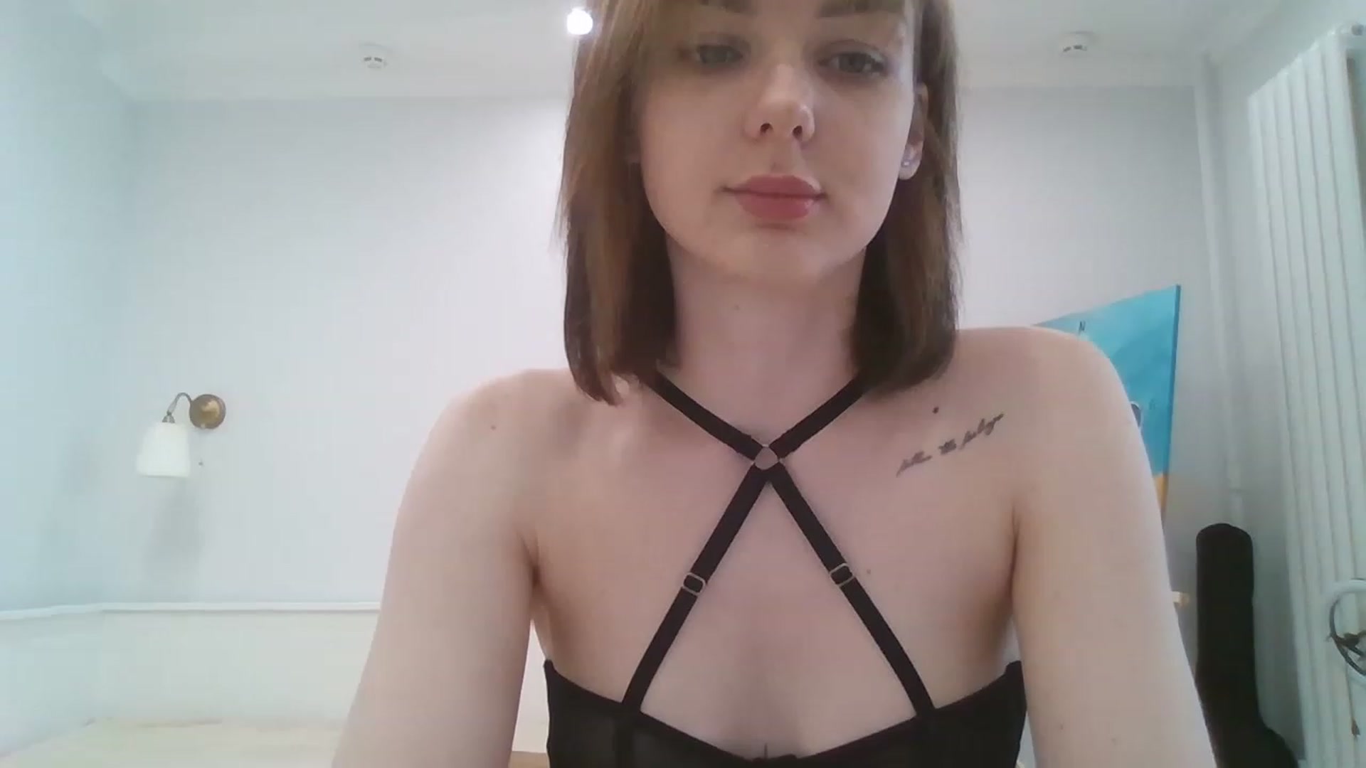 Gallery image thumbnail from RoxieSinner's myfreecams stream on, 05/17/2023, 11:11 image 4 of 20