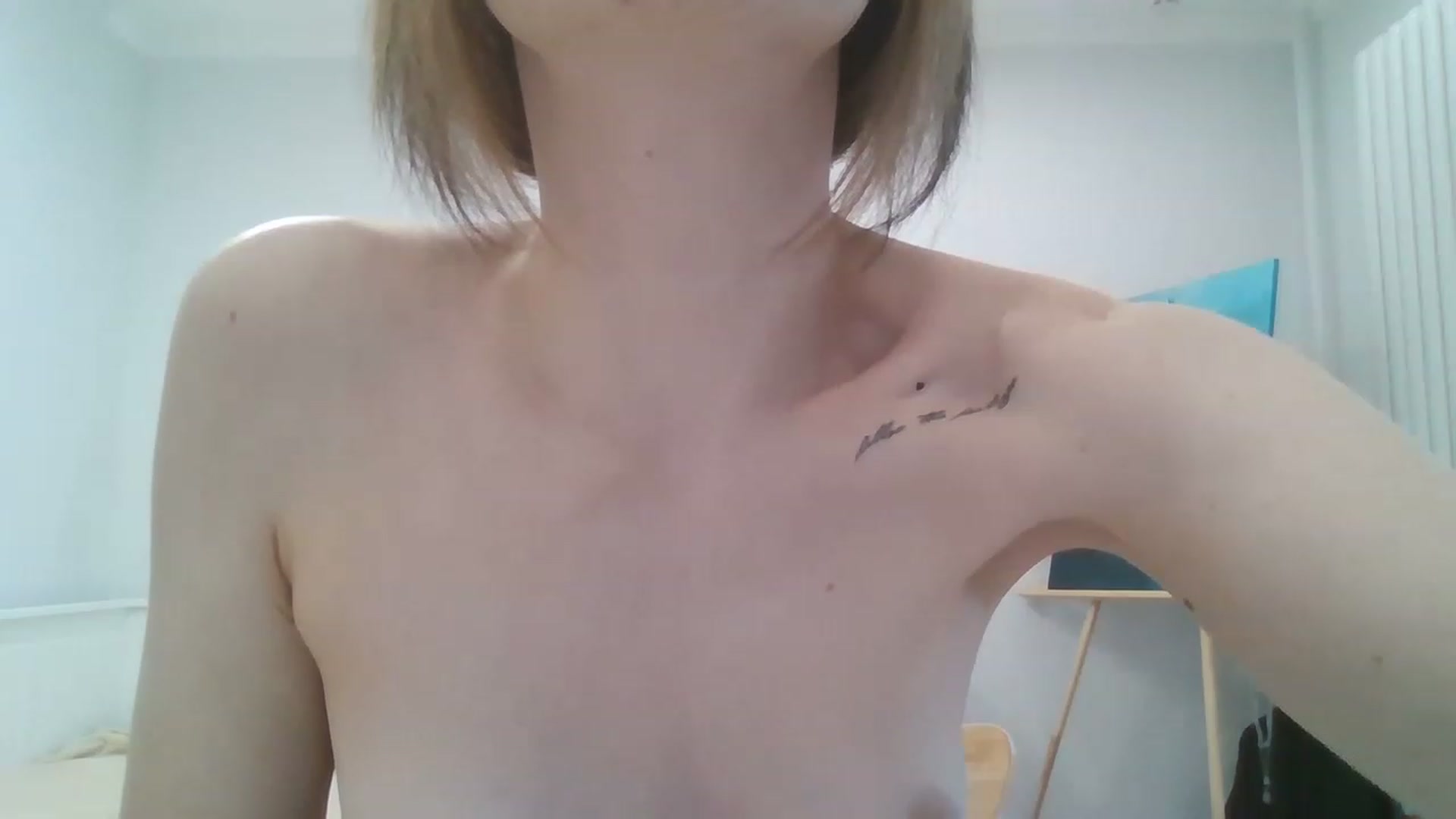 Gallery image thumbnail from RoxieSinner's myfreecams stream on, 05/18/2023, 12:09 image 19 of 20