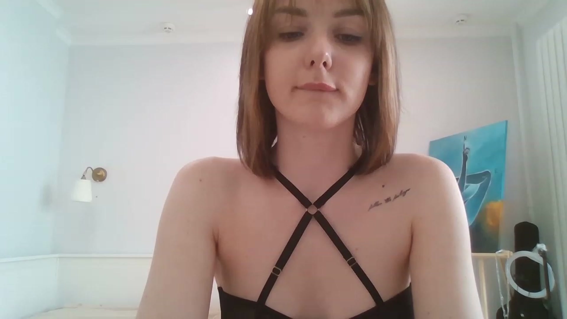 Gallery image thumbnail from RoxieSinner's myfreecams stream on, 05/21/2023, 15:02 image 8 of 20