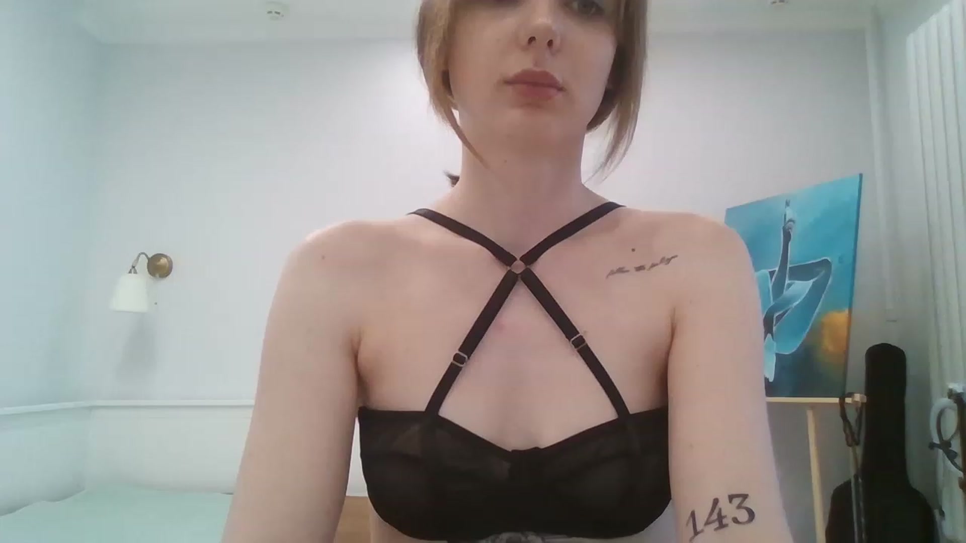 Gallery image thumbnail from RoxieSinner's myfreecams stream on, 05/31/2023, 12:40 image 2 of 20