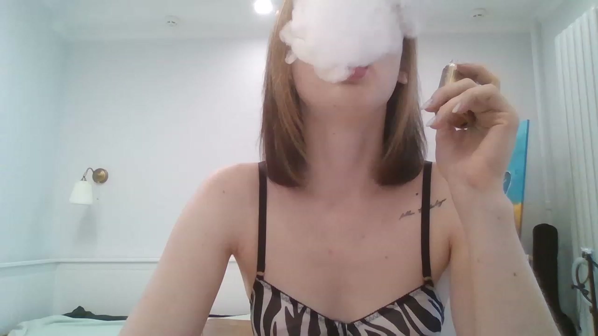 Gallery image thumbnail from RoxieSinner's myfreecams stream on, 06/01/2023, 12:03 image 10 of 20