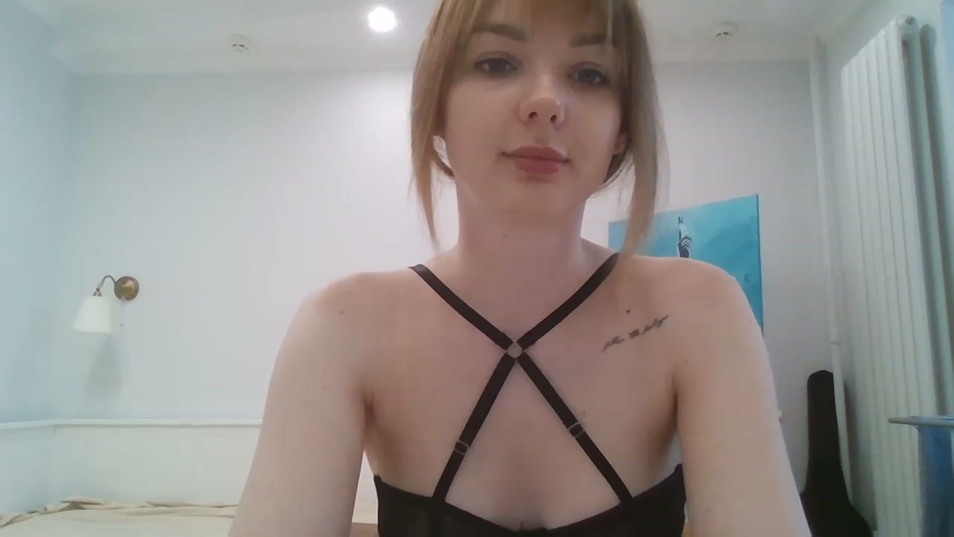 Gallery image thumbnail from RoxieSinner's myfreecams stream on, 06/22/2023, 11:47 image 13 of 20