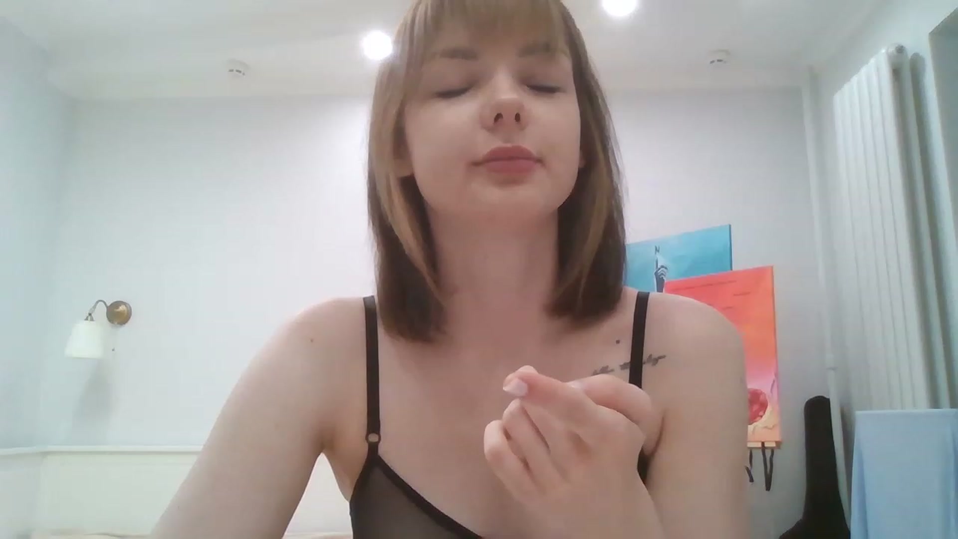 Gallery image thumbnail from RoxieSinner's myfreecams stream on, 06/25/2023, 13:05 image 1 of 20