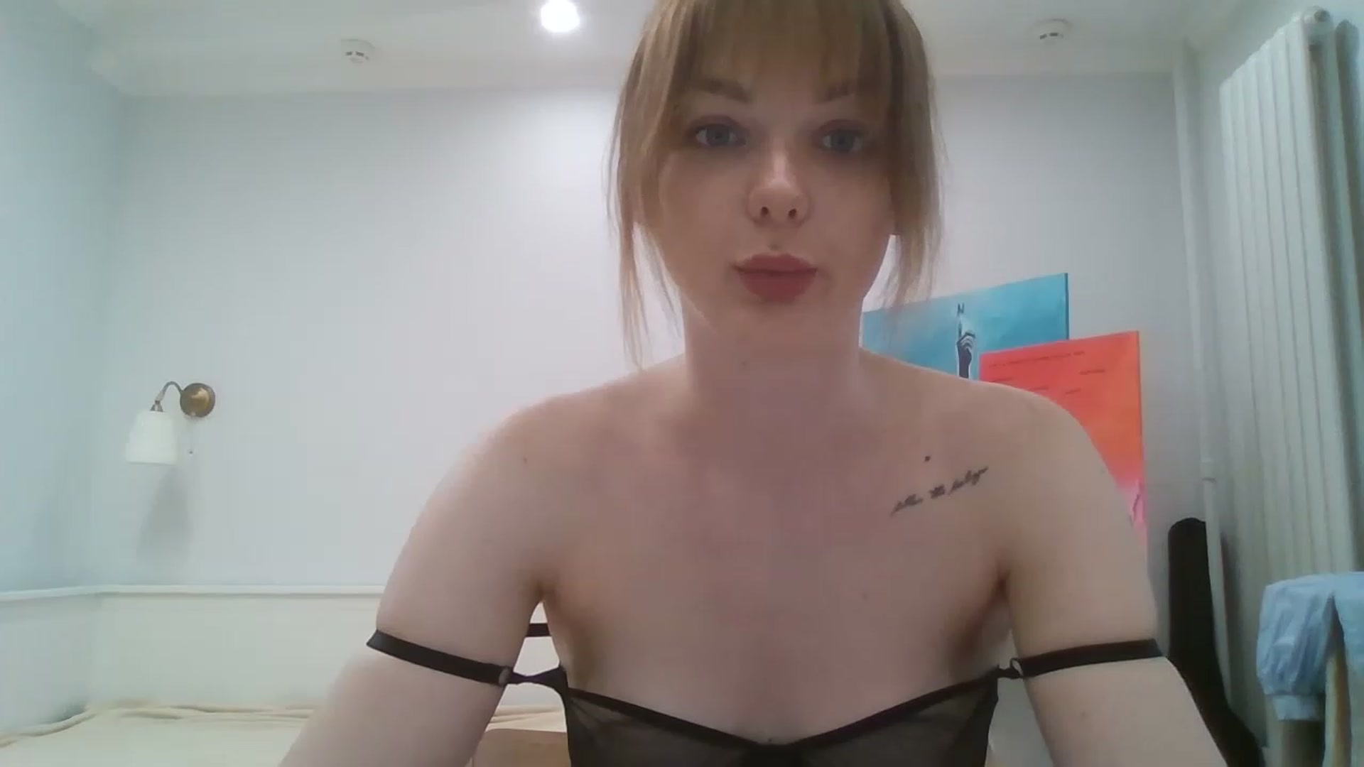 Gallery image thumbnail from RoxieSinner's myfreecams stream on, 06/25/2023, 15:03 image 13 of 20