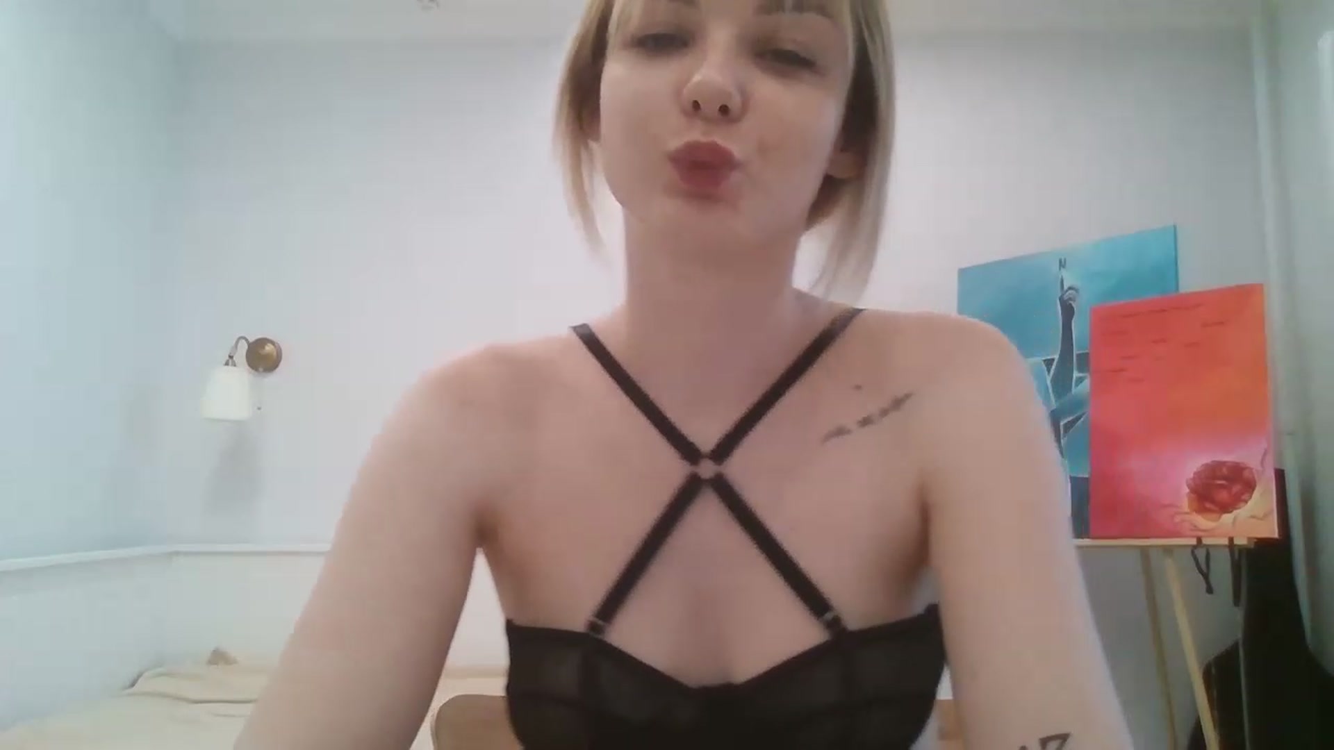 Gallery image thumbnail from RoxieSinner's myfreecams stream on, 07/23/2023, 13:34 image 8 of 20