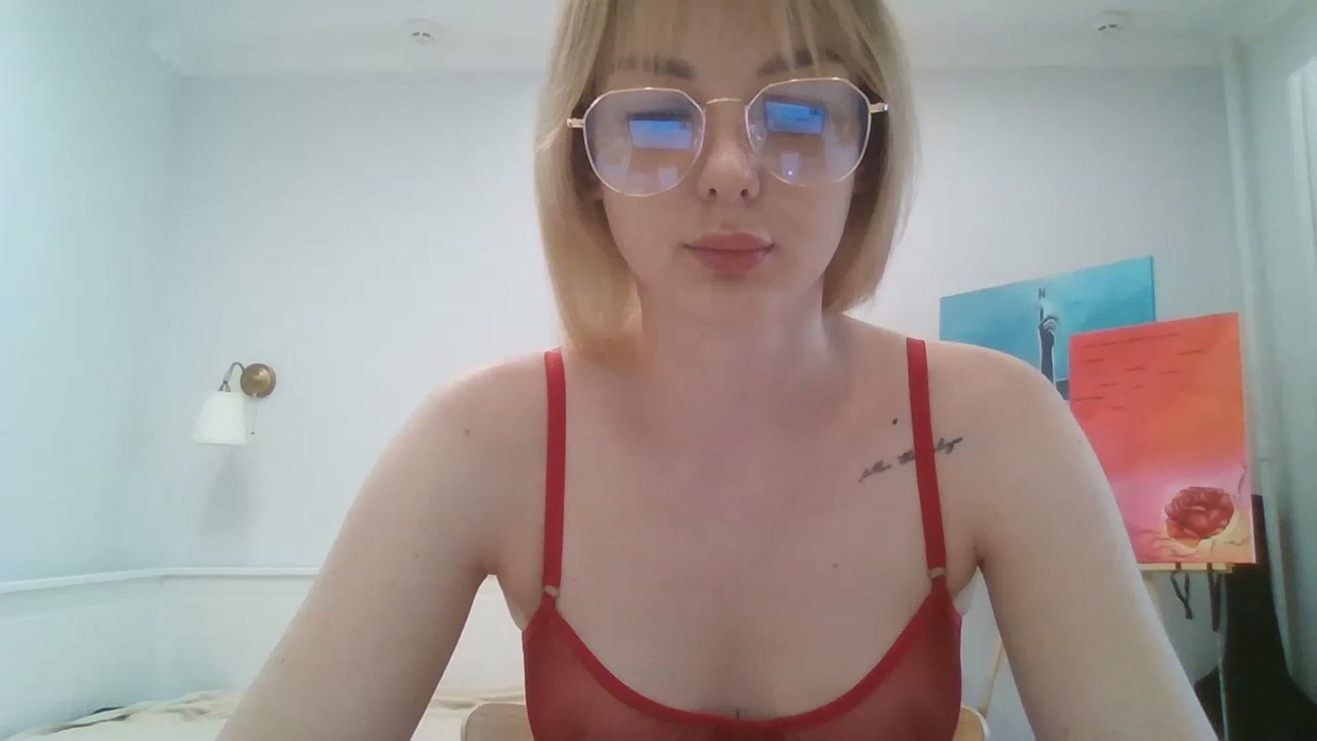 Gallery image thumbnail from RoxieSinner's myfreecams stream on, 07/25/2023, 11:25 image 14 of 20