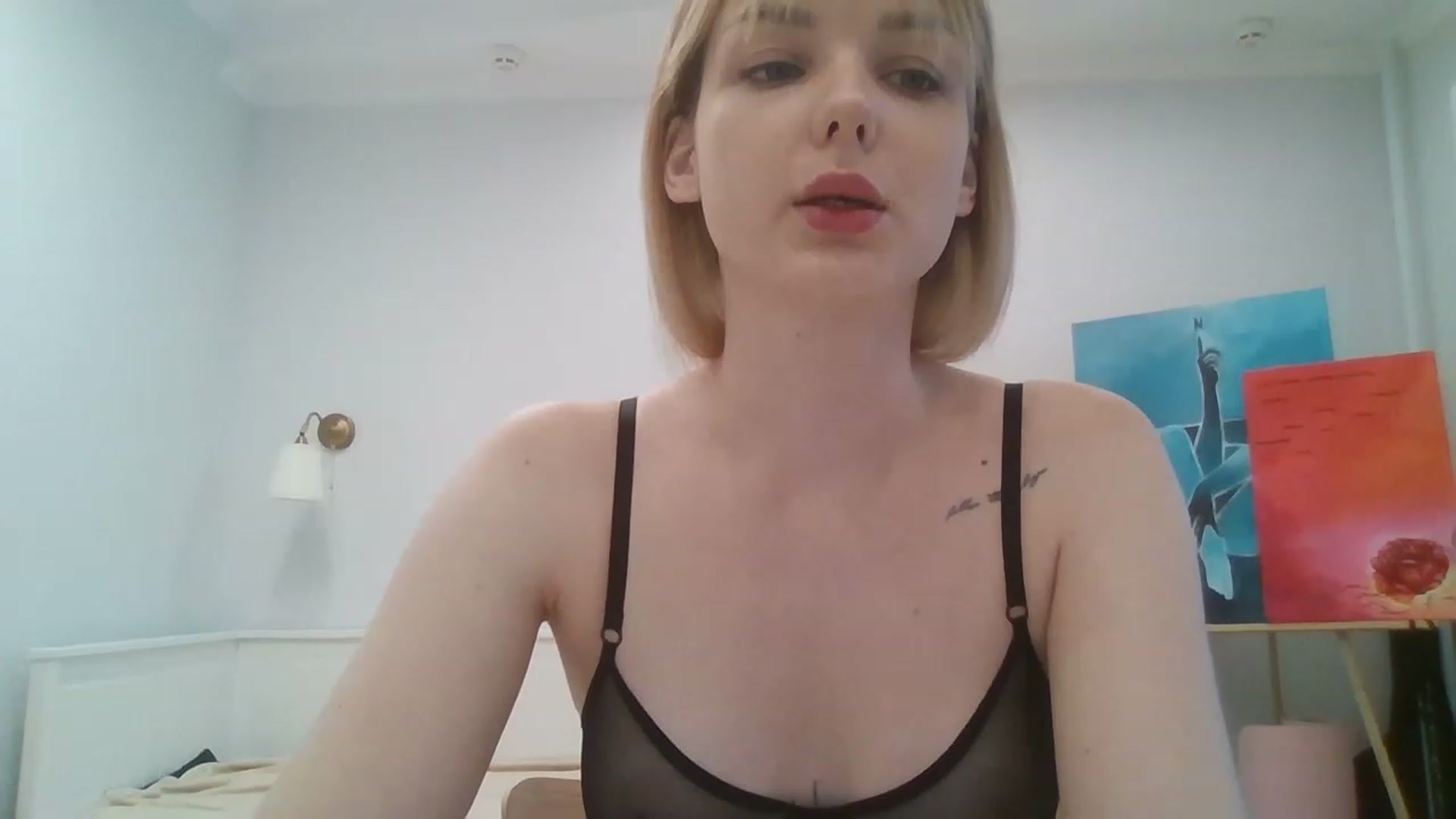 Gallery image thumbnail from RoxieSinner's myfreecams stream on, 08/16/2023, 13:51 image 17 of 20