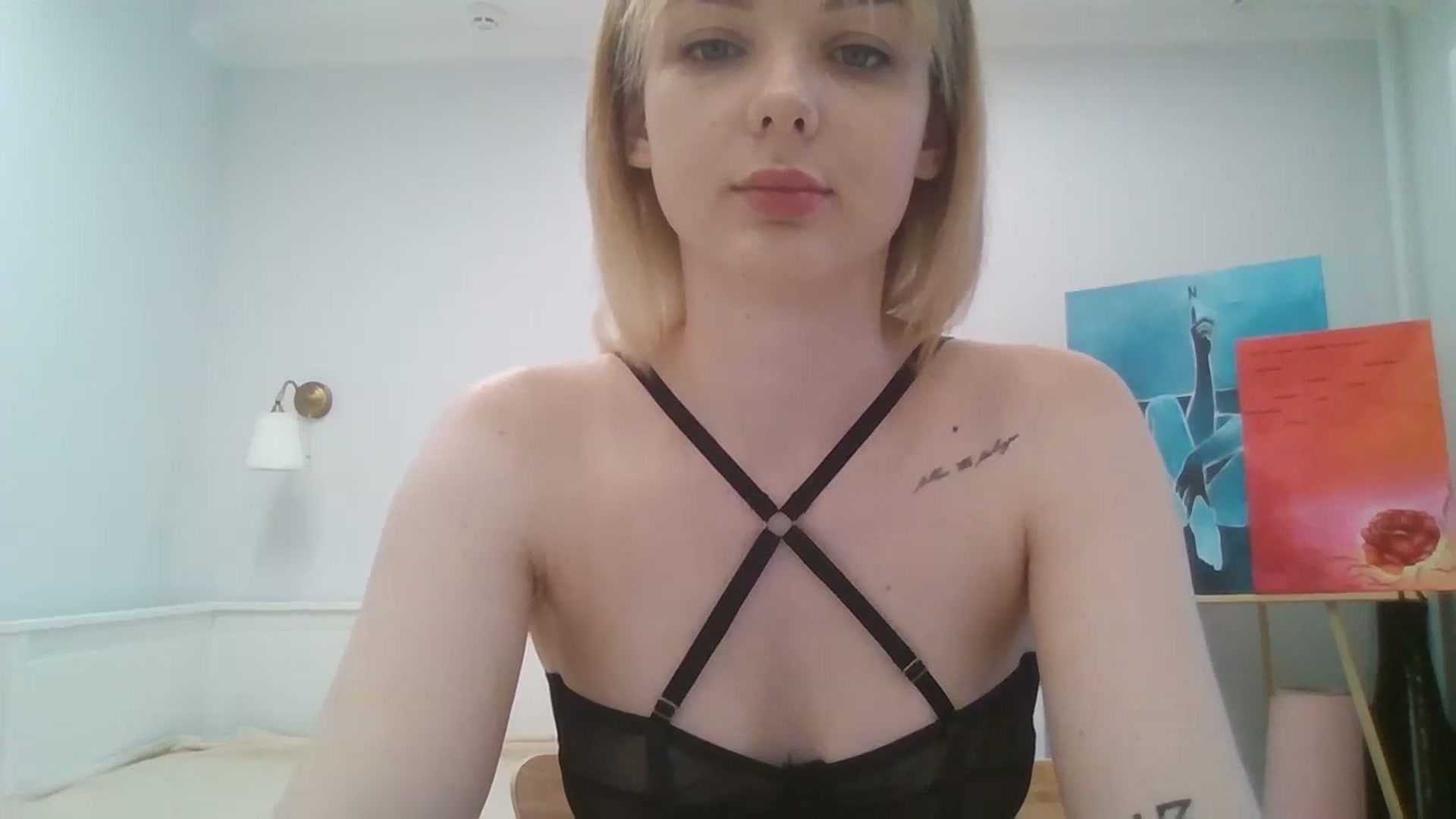 Gallery image thumbnail from RoxieSinner's myfreecams stream on, 08/29/2023, 10:49 image 16 of 20