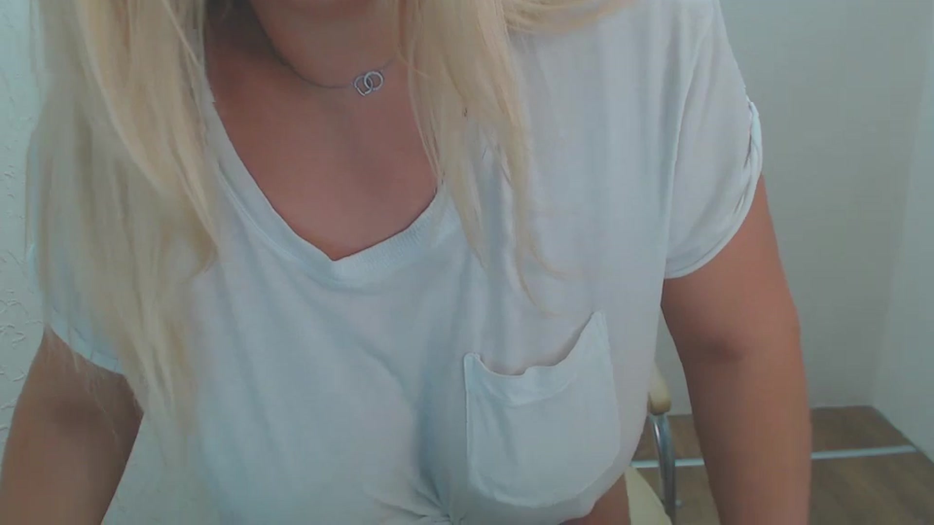 Gallery image thumbnail from RoxieVachs's myfreecams stream on, 07/21/2024, 11:56 image 20 of 20