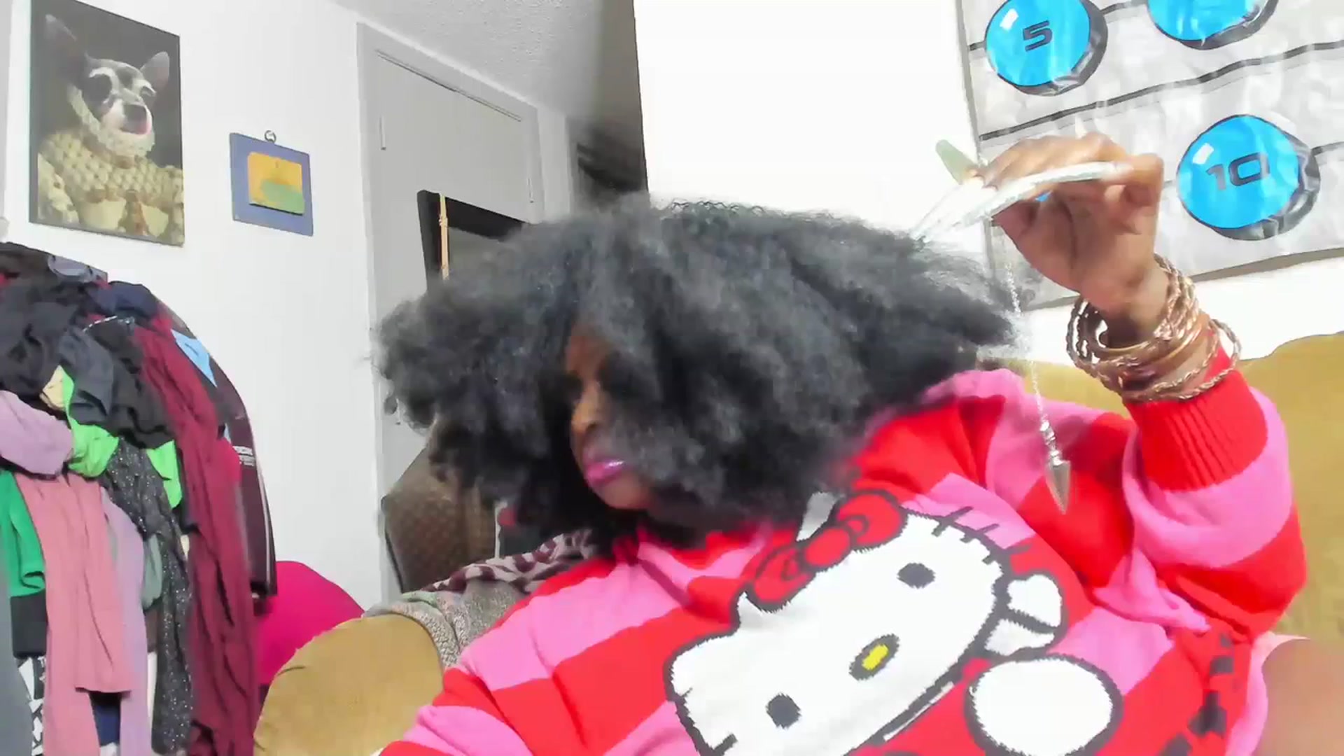 Gallery image thumbnail from Roxiiee's myfreecams stream on, 09/25/2023, 16:54 image 17 of 20