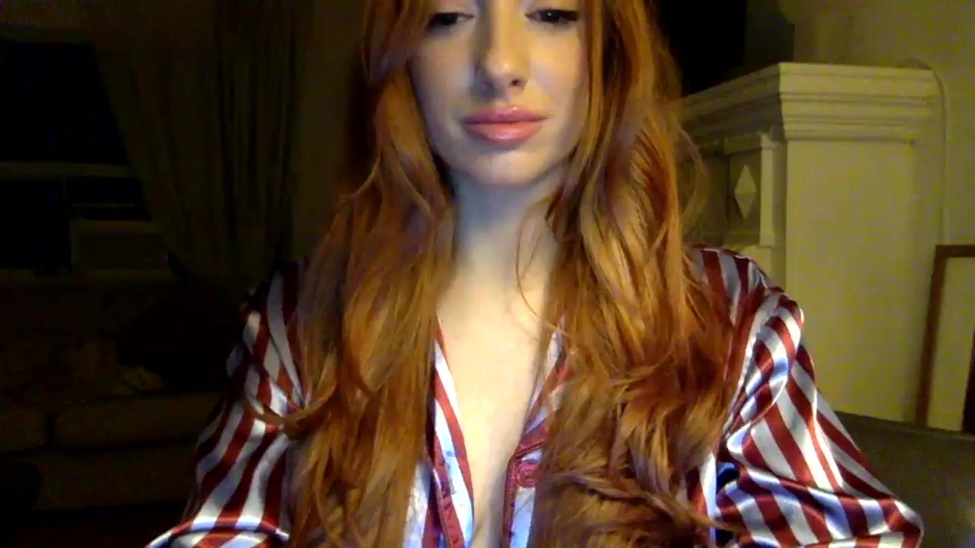 Gallery image thumbnail from Roxiredlight's myfreecams stream on, 01/13/2024, 08:35 image 1 of 20