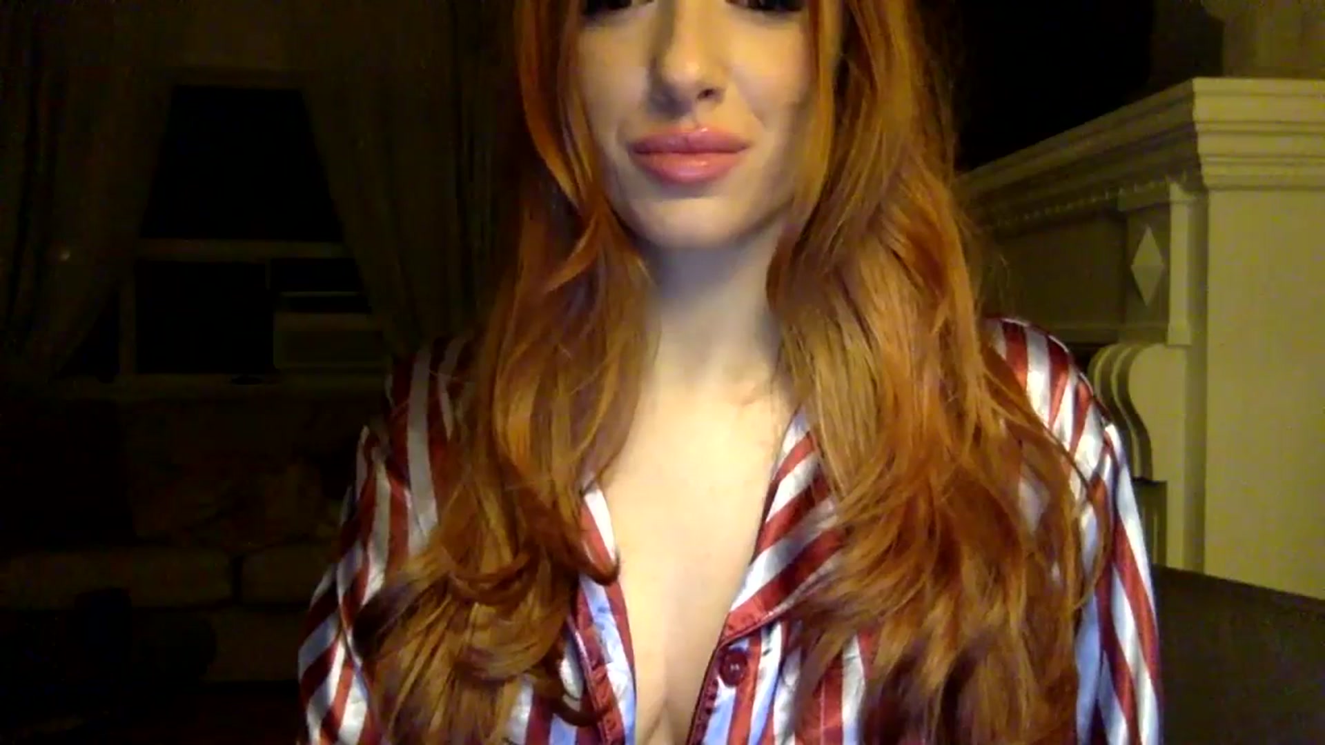 Gallery image thumbnail from Roxiredlight's myfreecams stream on, 01/13/2024, 08:35 image 12 of 20