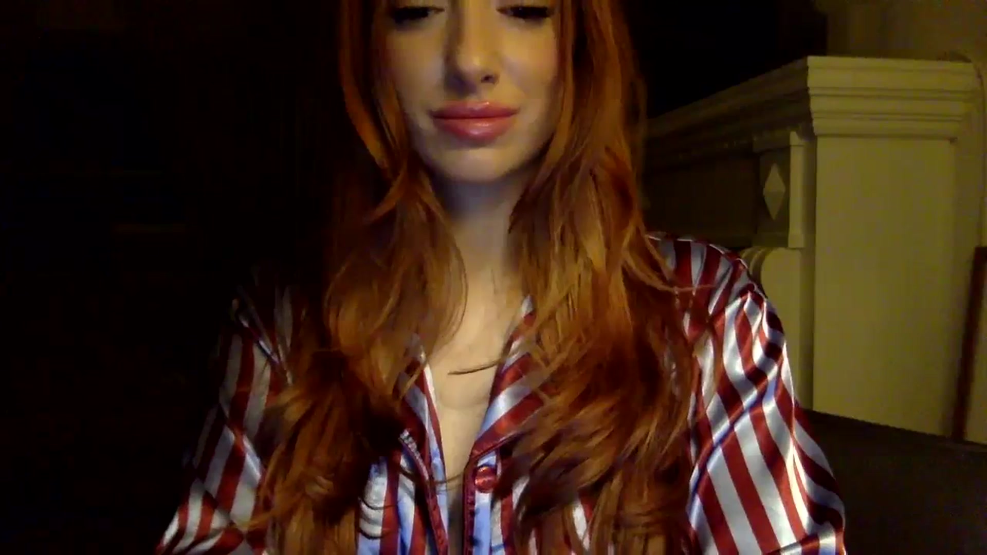 Gallery image thumbnail from Roxiredlight's myfreecams stream on, 01/13/2024, 08:35 image 17 of 20