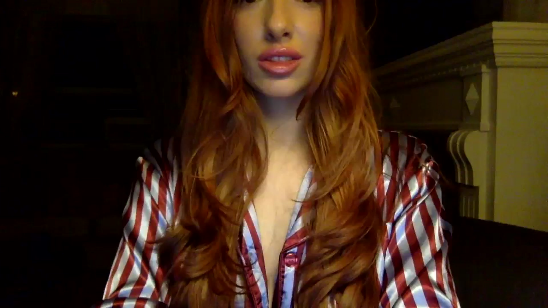 Gallery image thumbnail from Roxiredlight's myfreecams stream on, 01/13/2024, 09:31 image 7 of 20
