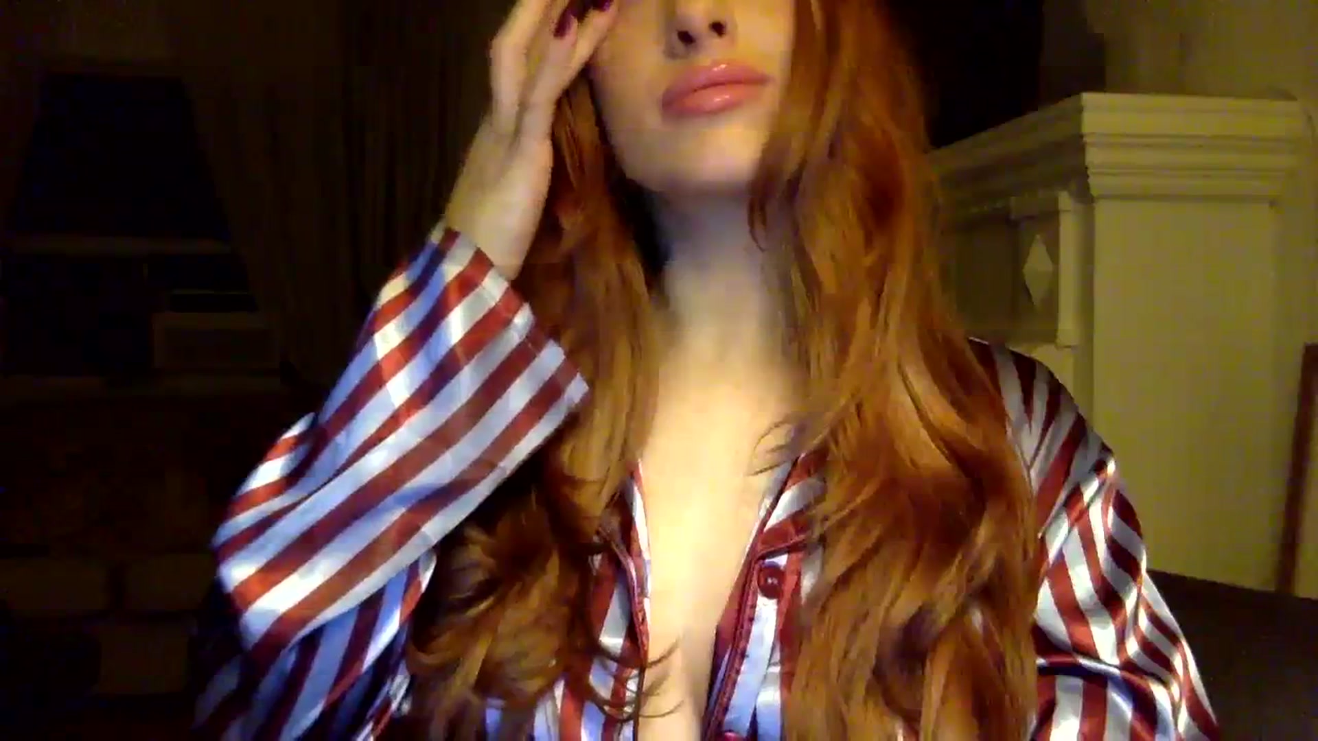 Gallery image thumbnail from Roxiredlight's myfreecams stream on, 01/13/2024, 09:31 image 2 of 20