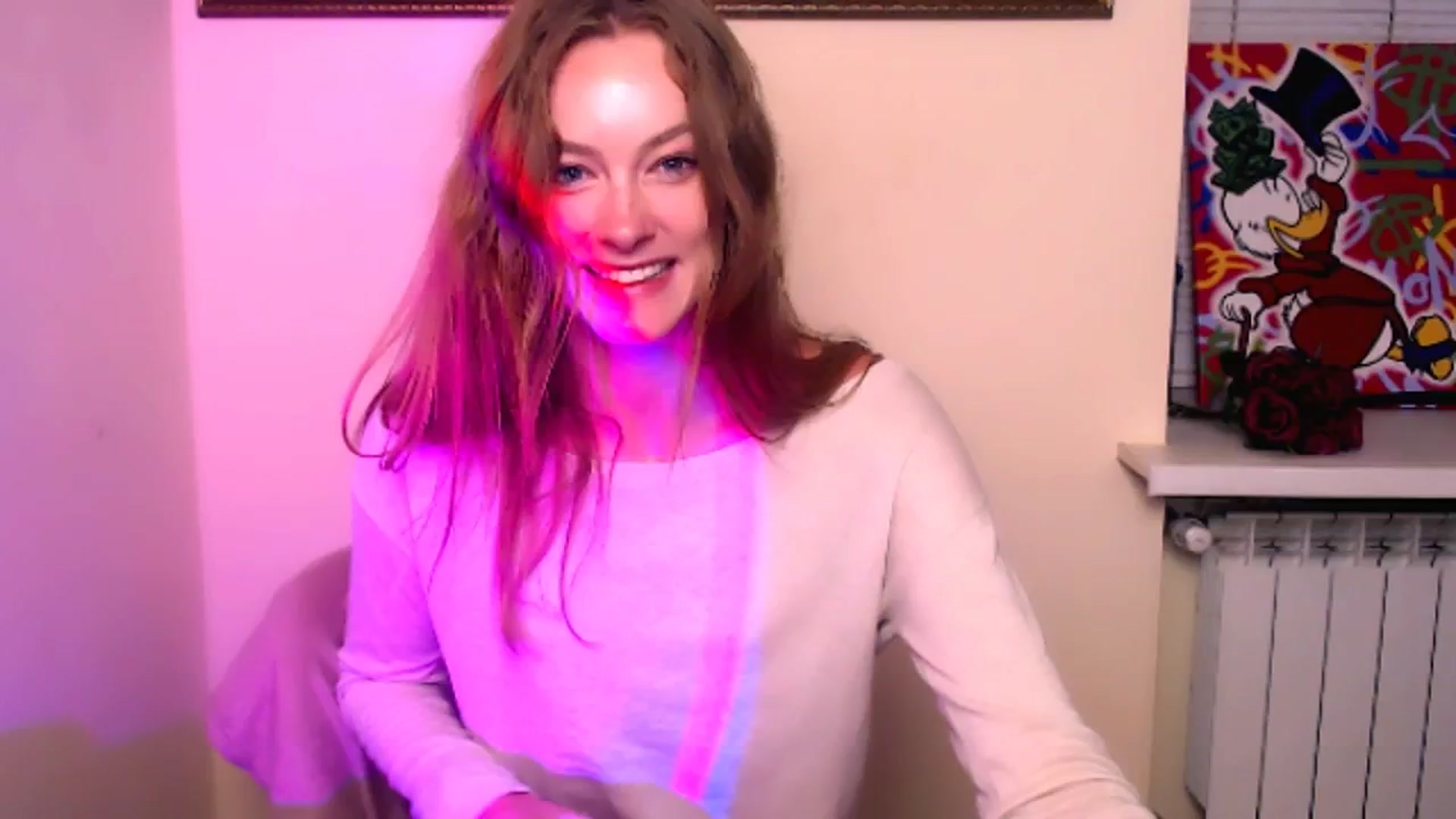 Gallery image thumbnail from RoxyCherry_'s myfreecams stream on, 09/28/2025, 11:17 image 7 of 20