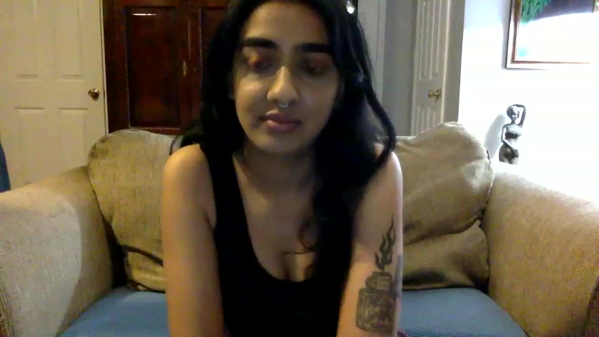 Gallery image thumbnail from RoxyRhapsody's myfreecams stream on, 11/21/2022, 24:47 image 2 of 20