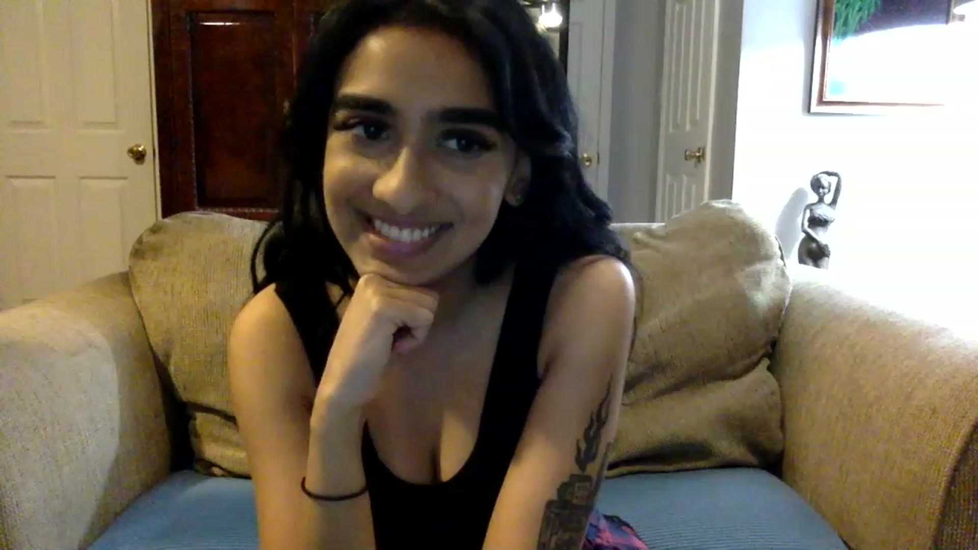 Gallery image thumbnail from RoxyRhapsody's myfreecams stream on, 11/21/2022, 24:47 image 14 of 20
