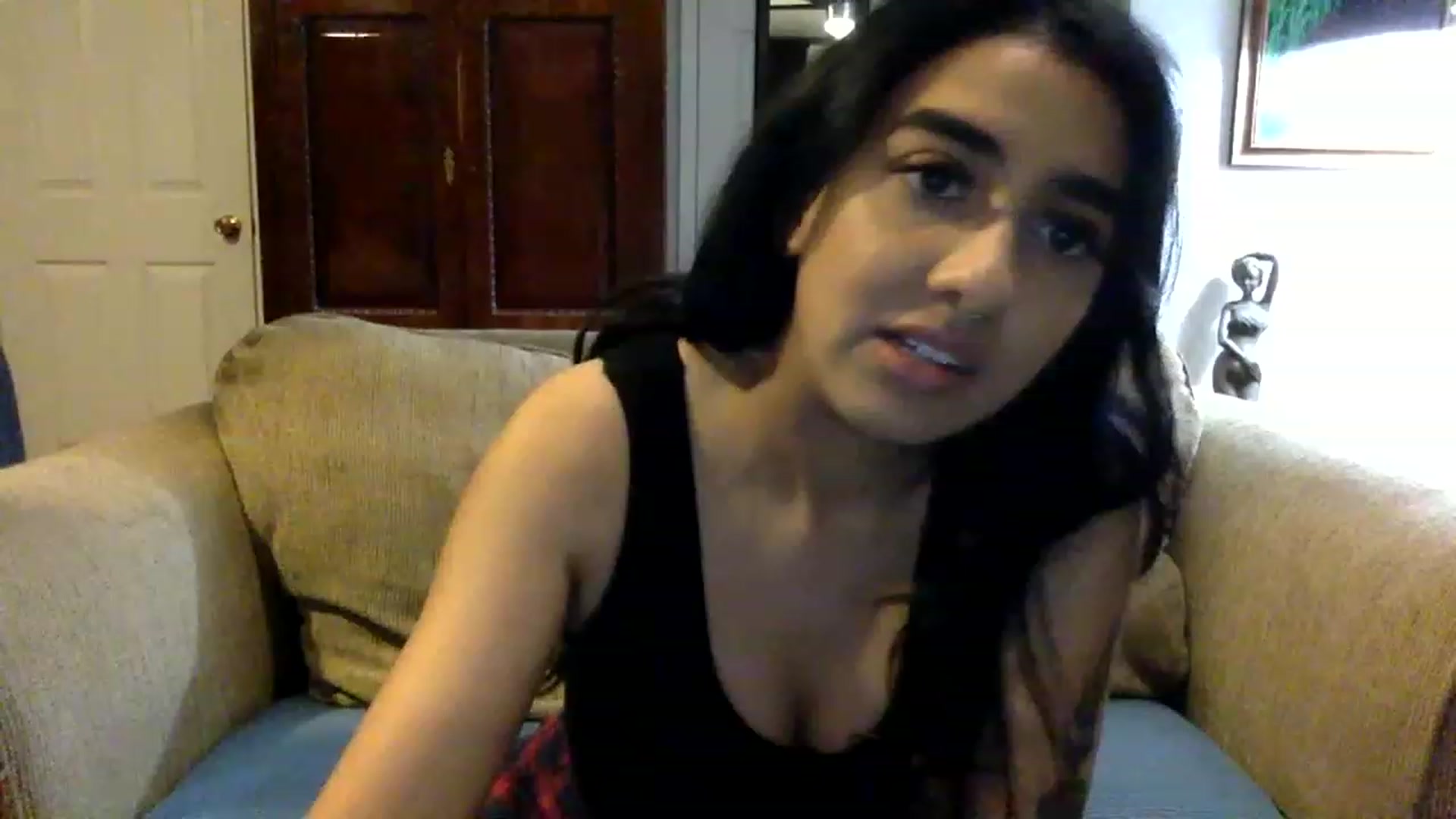 Gallery image thumbnail from RoxyRhapsody's myfreecams stream on, 11/21/2022, 24:47 image 1 of 20