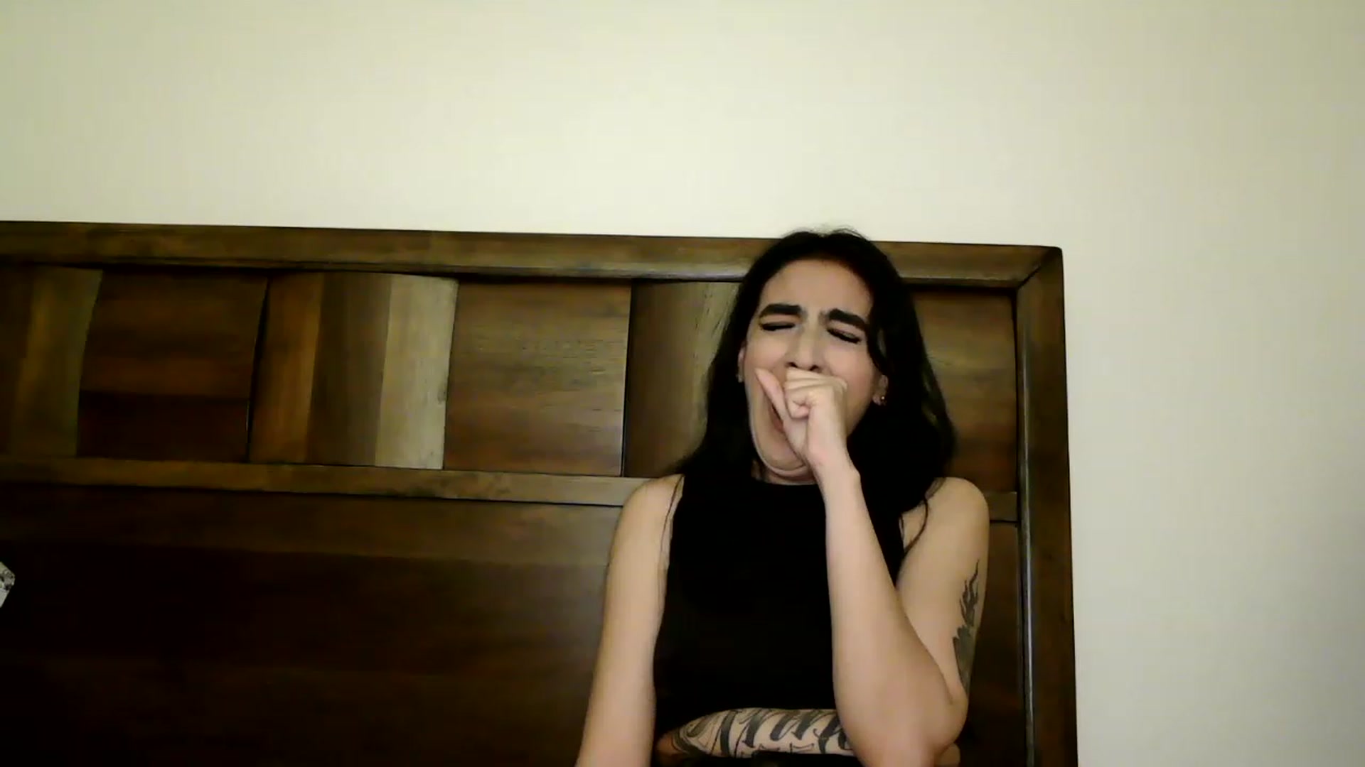 Gallery image thumbnail from RoxyRhapsody's myfreecams stream on, 11/23/2022, 03:18 image 12 of 20