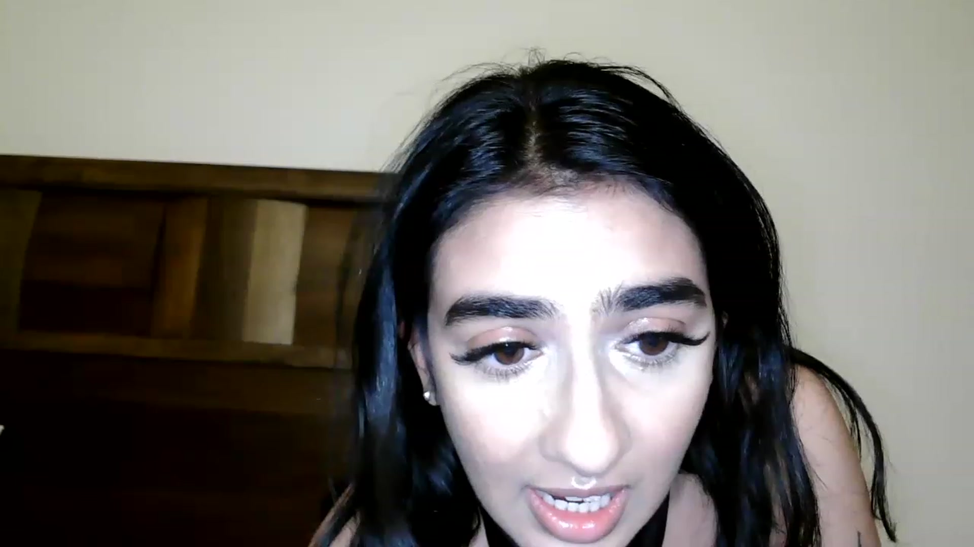 Gallery image thumbnail from RoxyRhapsody's myfreecams stream on, 11/24/2022, 03:43 image 5 of 20