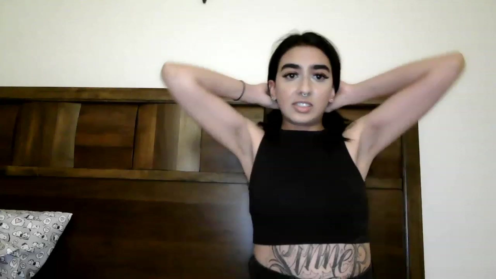 Gallery image thumbnail from RoxyRhapsody's myfreecams stream on, 11/24/2022, 05:21 image 1 of 20
