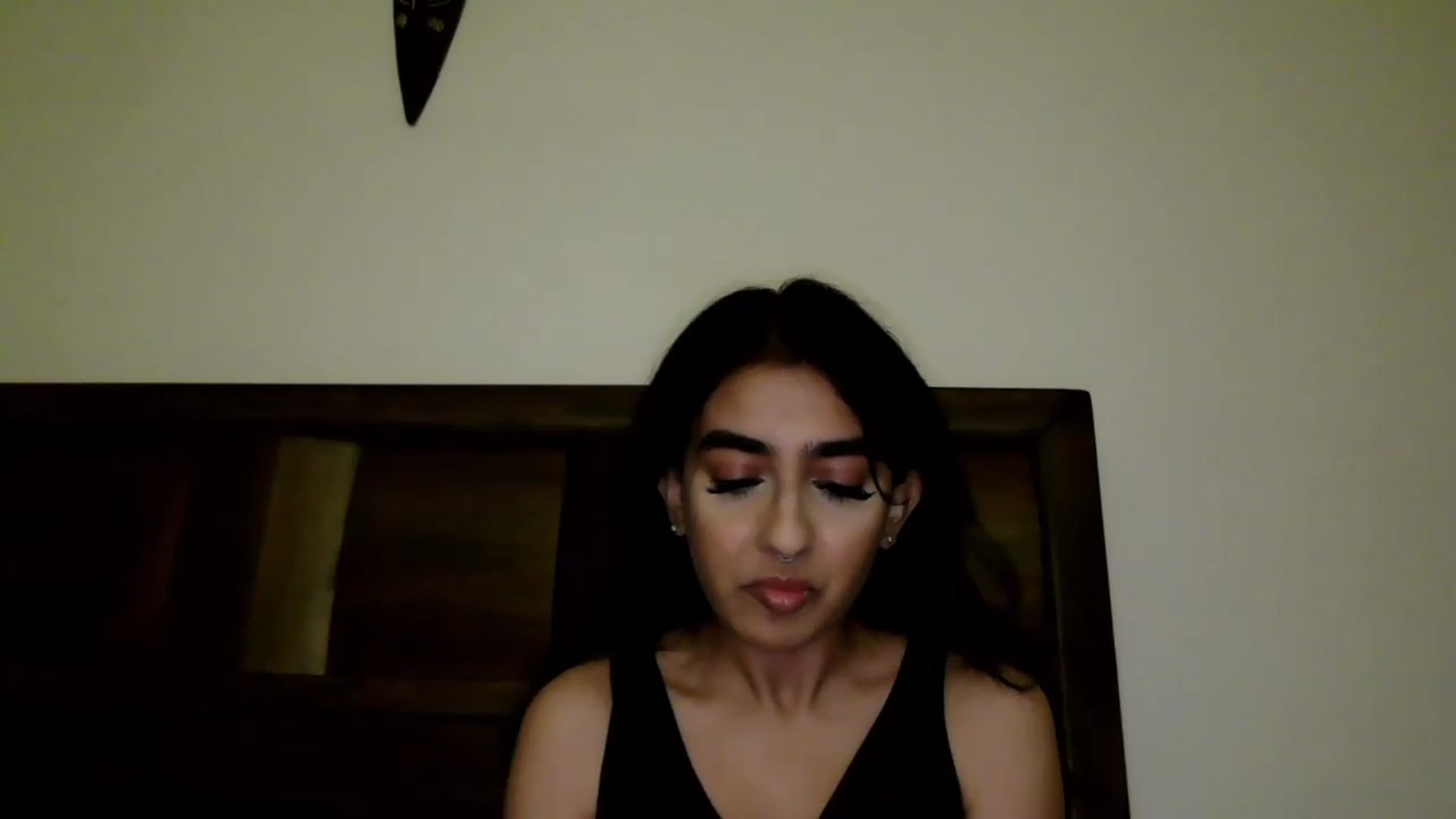 Gallery image thumbnail from RoxyRhapsody's myfreecams stream on, 11/26/2022, 23:14 image 12 of 20