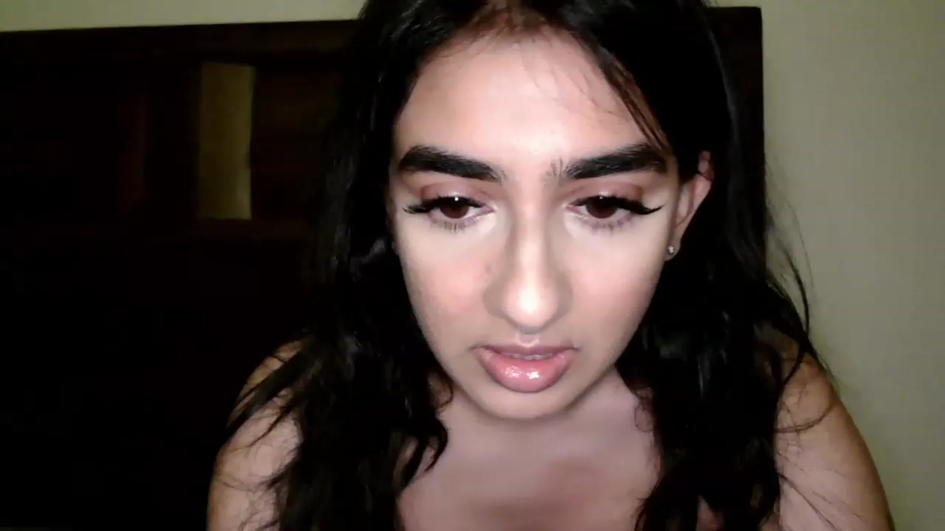Gallery image thumbnail from RoxyRhapsody's myfreecams stream on, 11/26/2022, 23:55 image 20 of 20