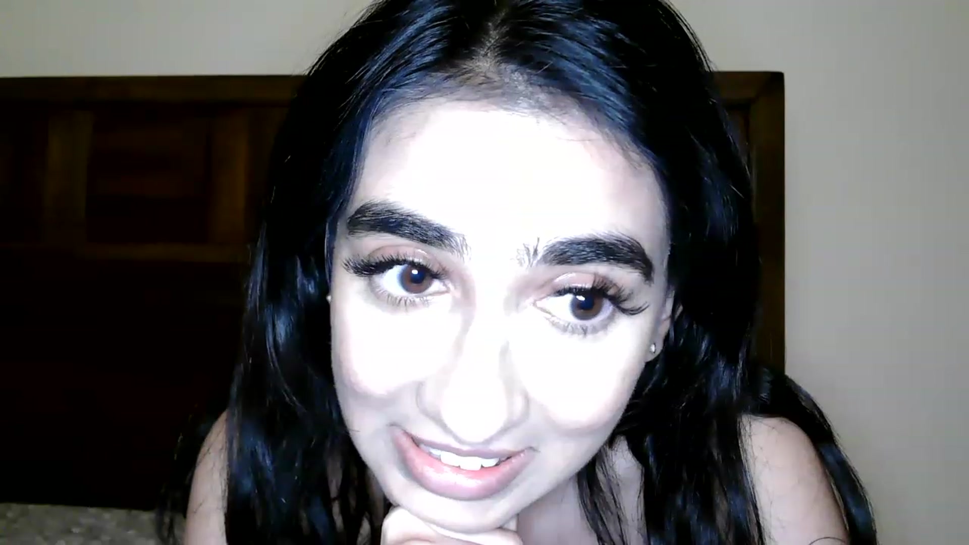 Gallery image thumbnail from RoxyRhapsody's myfreecams stream on, 12/01/2022, 03:14 image 10 of 20