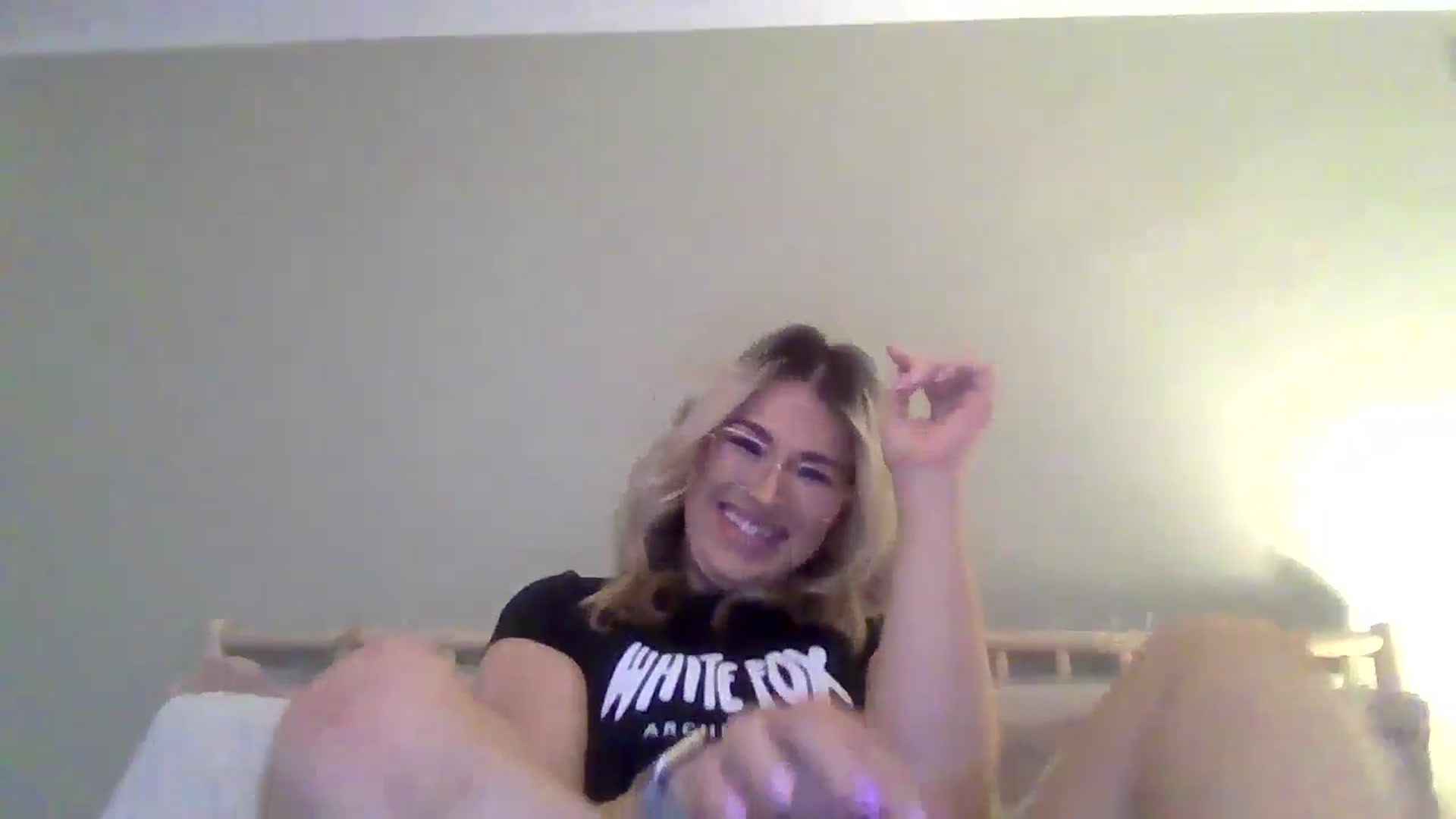 Gallery image thumbnail from Roxy_Reveals's myfreecams stream on, 03/28/2025, 16:42 image 8 of 20
