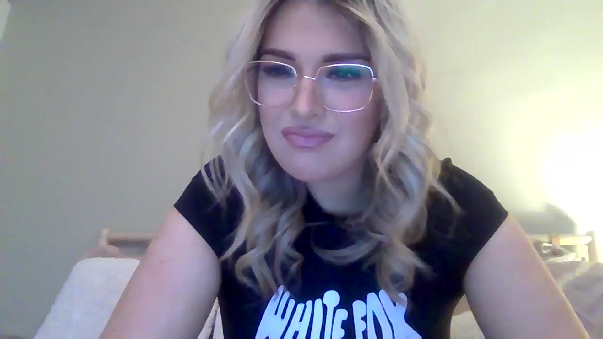 Gallery image thumbnail from Roxy_Reveals's myfreecams stream on, 03/28/2025, 16:42 image 14 of 20
