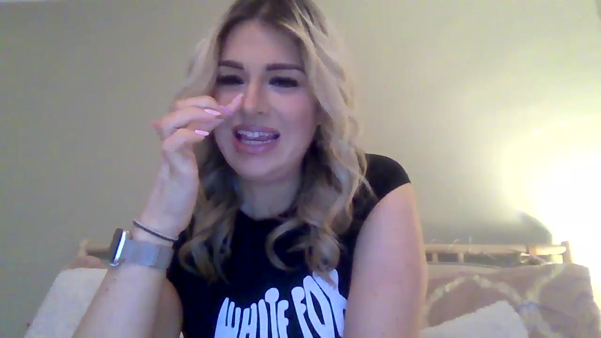 Gallery image thumbnail from Roxy_Reveals's myfreecams stream on, 03/28/2025, 16:42 image 3 of 20