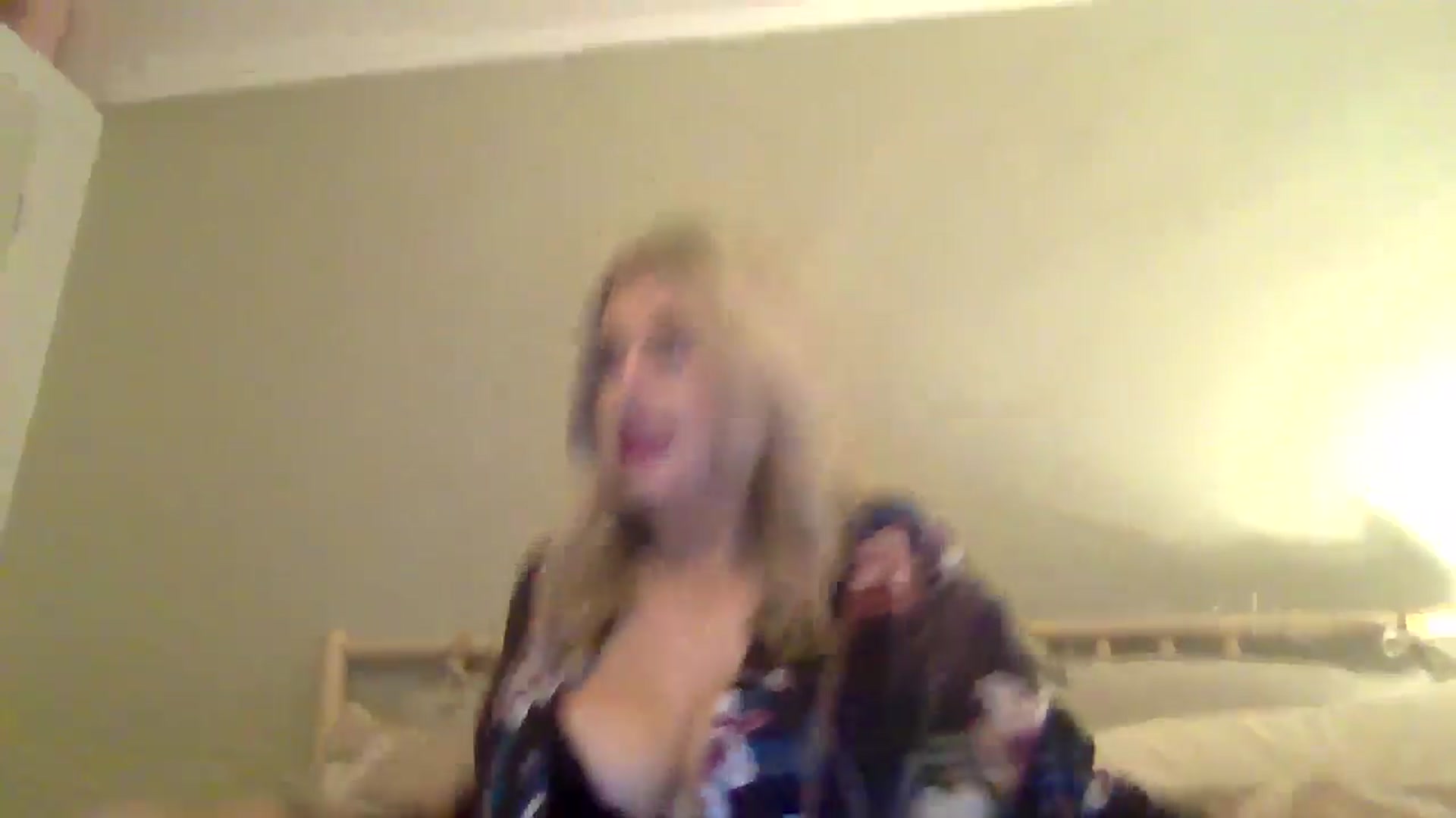 Gallery image thumbnail from Roxy_Reveals's myfreecams stream on, 03/30/2025, 22:57 image 18 of 20