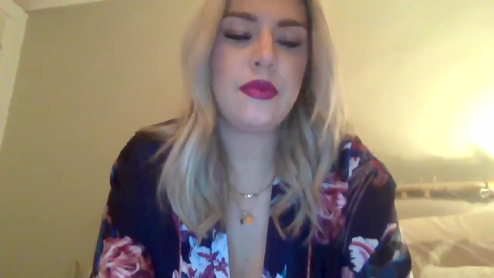 Gallery image thumbnail from Roxy_Reveals's myfreecams stream on, 03/30/2025, 22:57 image 3 of 20
