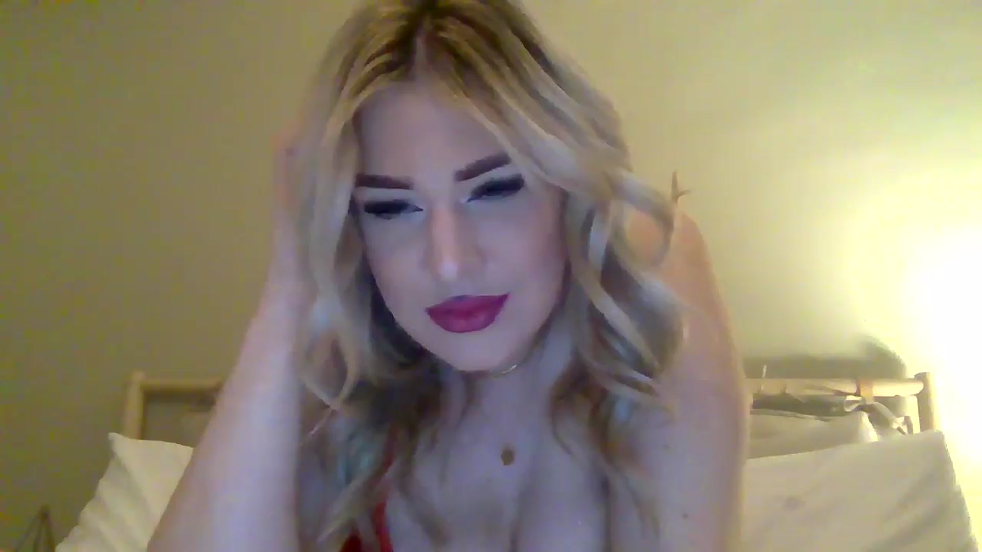 Gallery image thumbnail from Roxy_Reveals's myfreecams stream on, 04/09/2025, 20:32 image 15 of 20