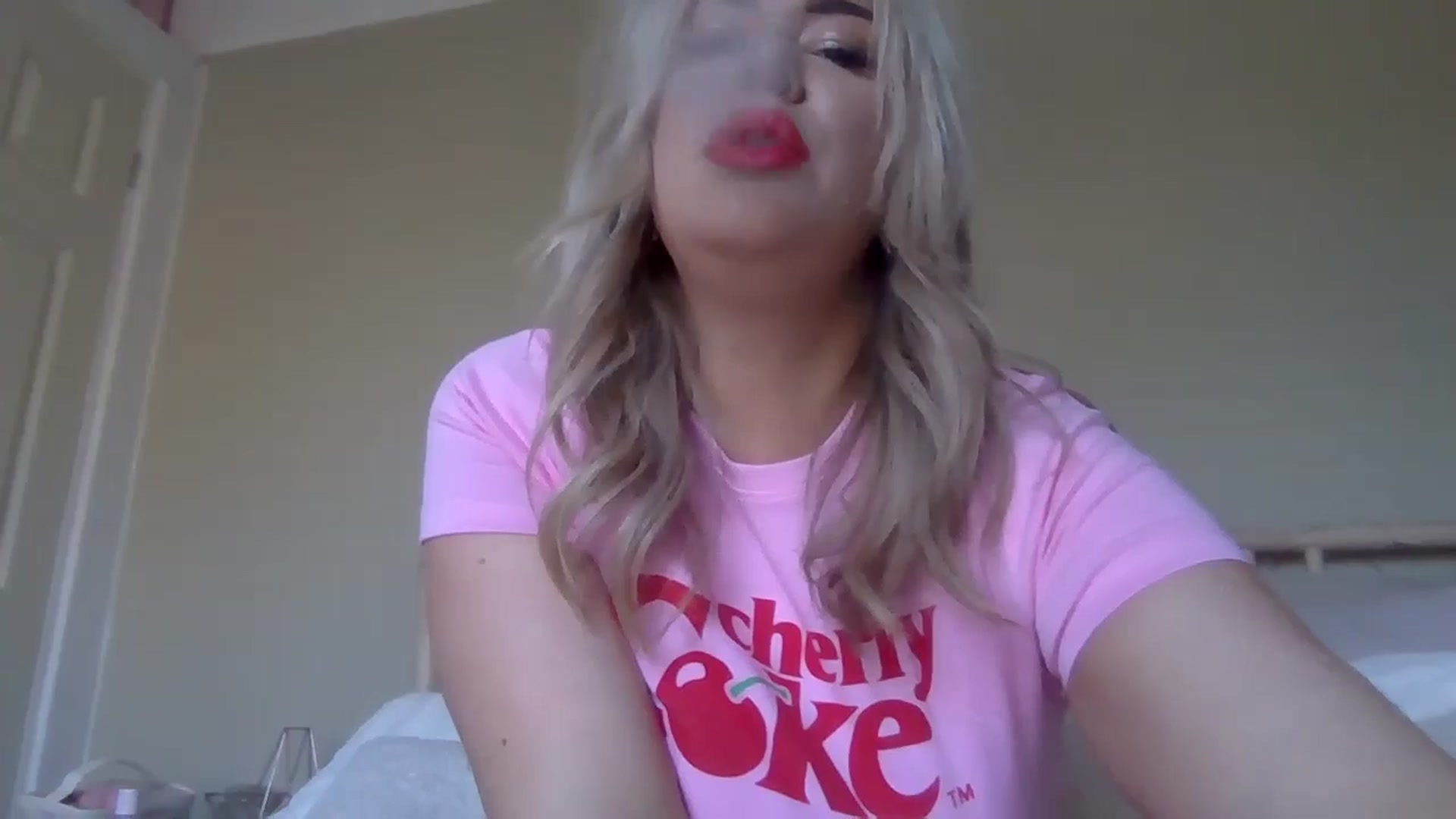 Gallery image thumbnail from Roxy_Reveals's myfreecams stream on, 04/30/2025, 13:46 image 7 of 20