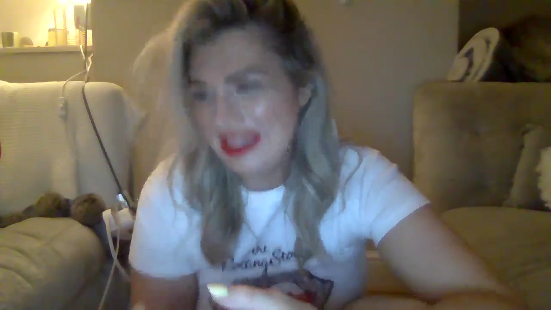 Gallery image thumbnail from Roxy_Reveals's myfreecams stream on, 05/01/2025, 23:02 image 3 of 20